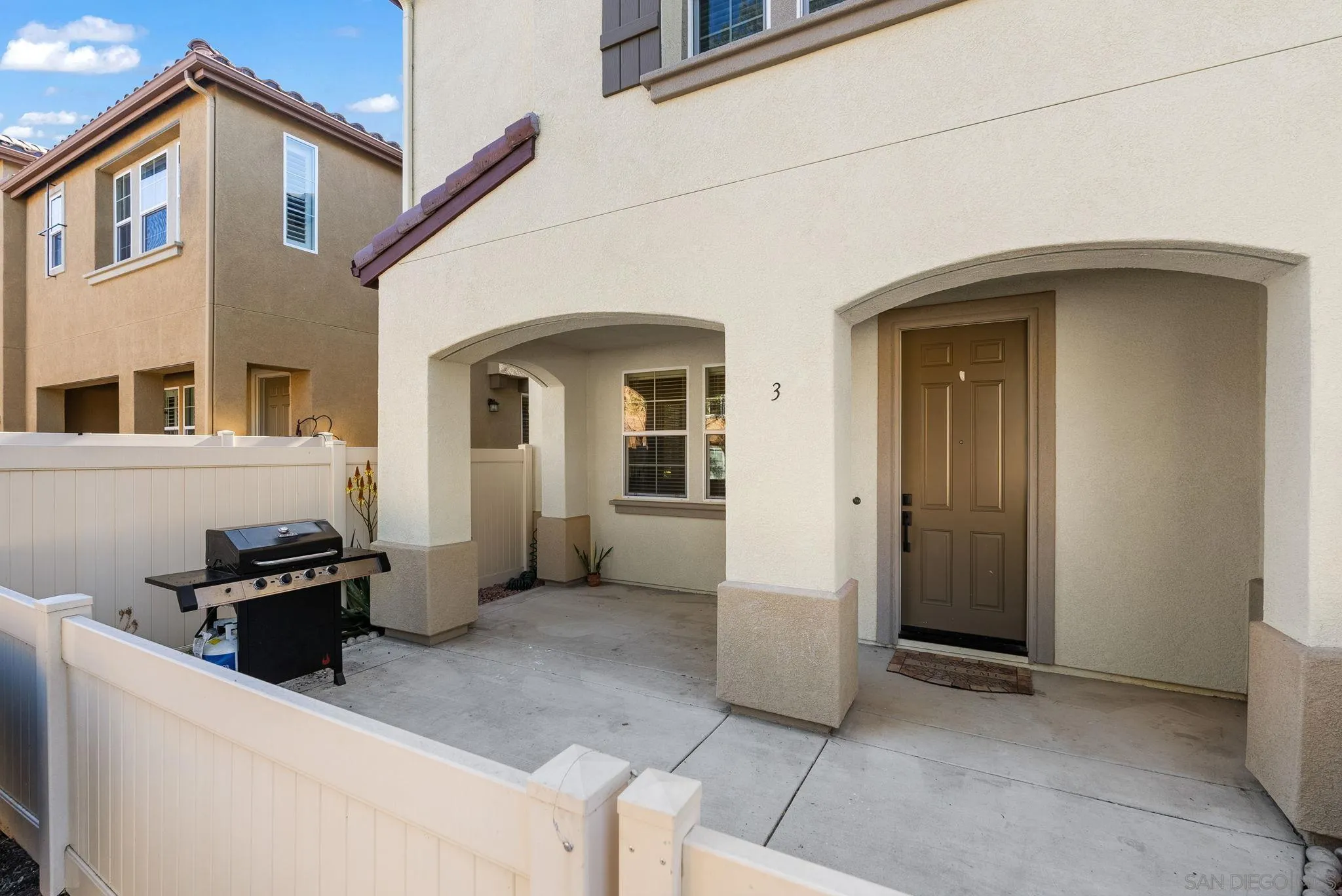 https://cdn.realtyfeed.com/cdn/127/250000005/633865d458edb6a363c00766ff6e619d.webp