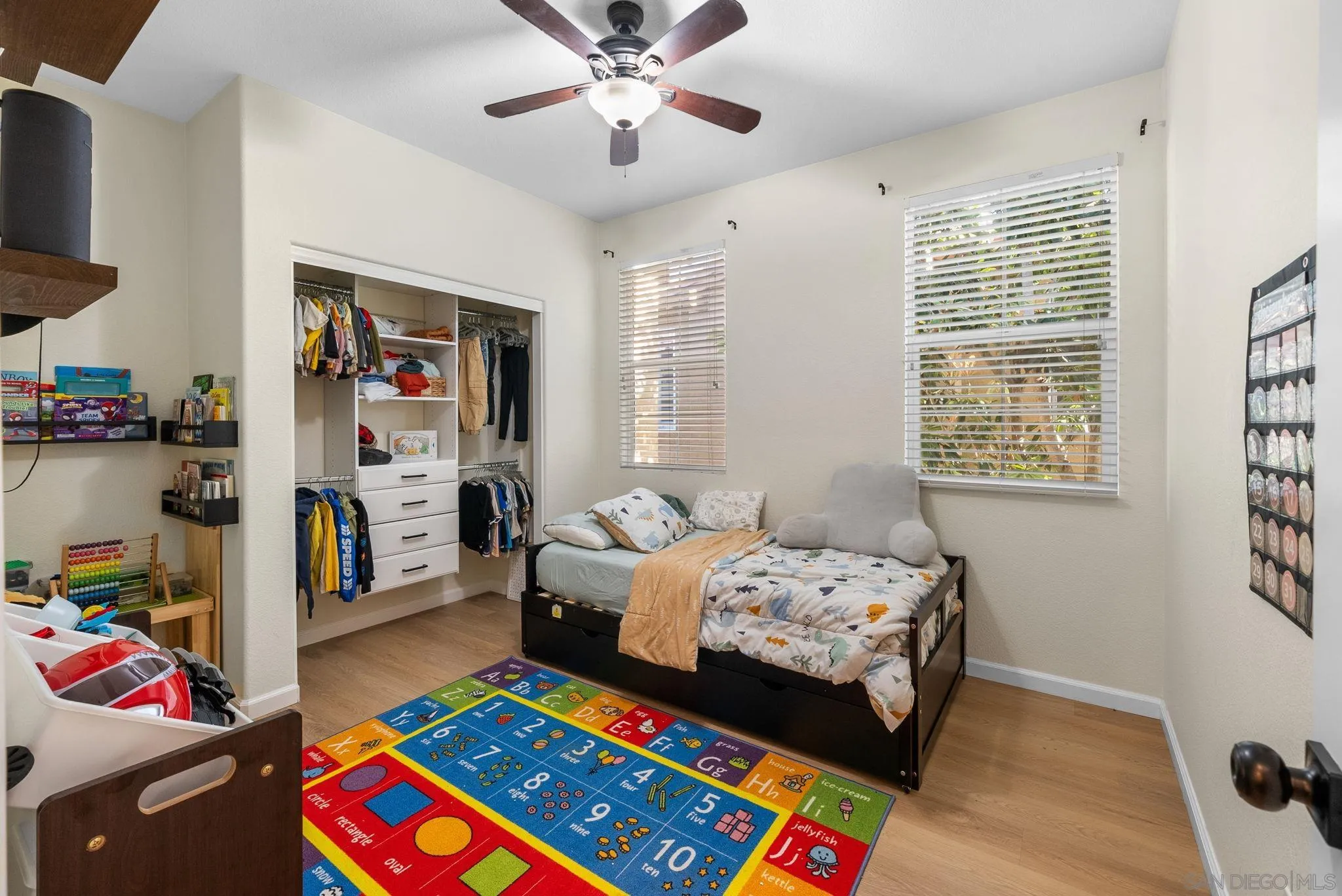 https://cdn.realtyfeed.com/cdn/127/250000005/d32710b8a90589d02de5b4182f87faae.webp
