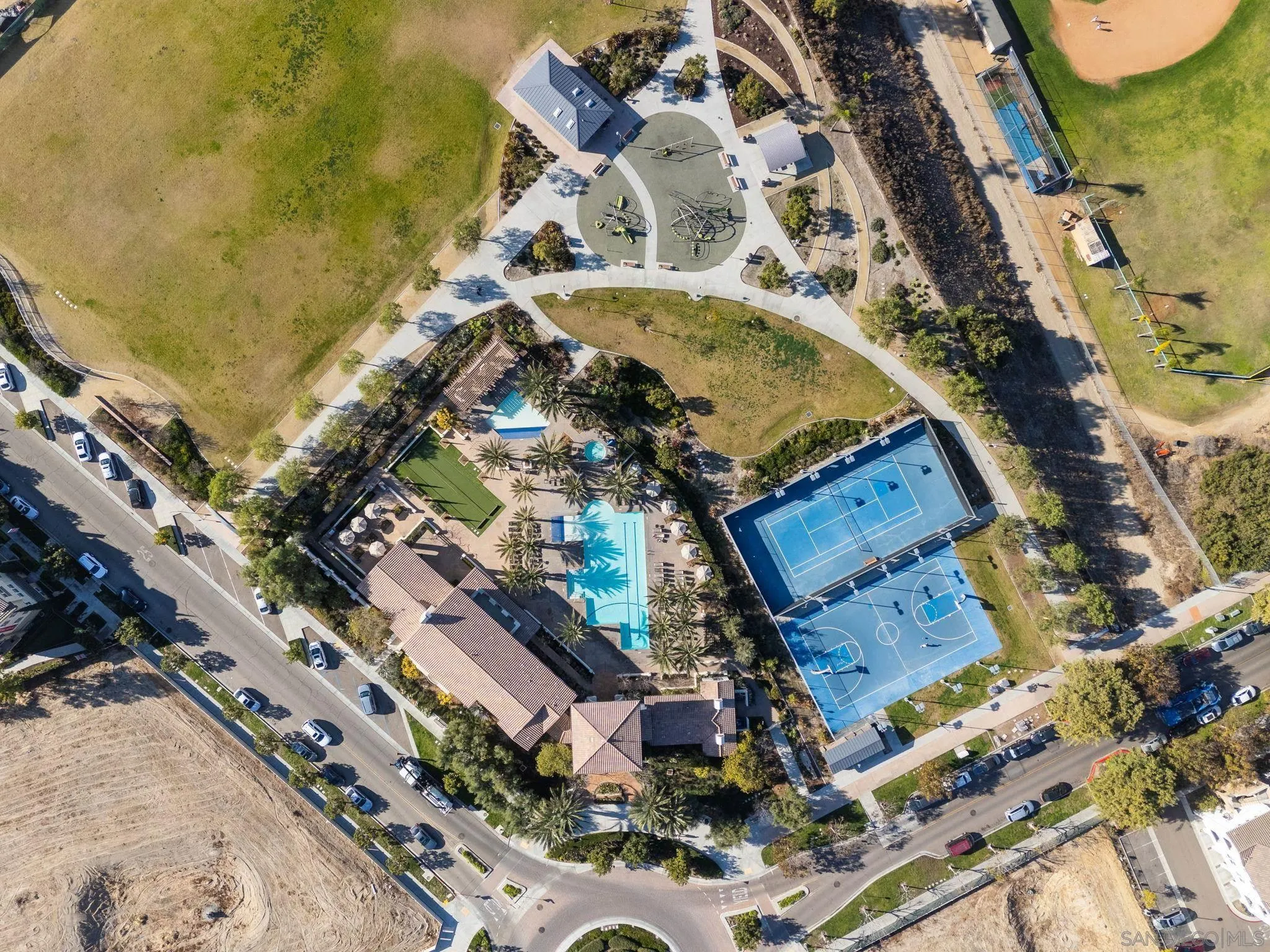 https://cdn.realtyfeed.com/cdn/127/250000005/eee643d87677ef48fe87d09ef77f2f27.webp