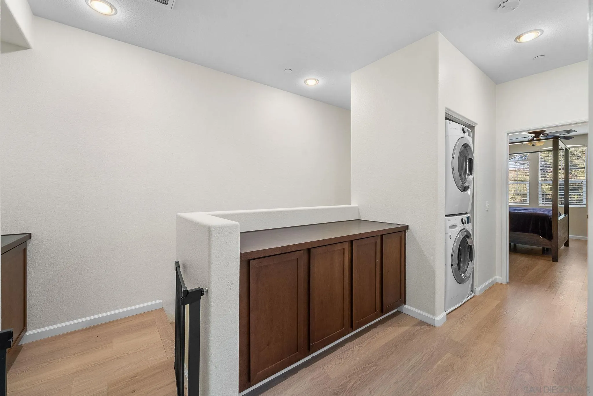 https://cdn.realtyfeed.com/cdn/127/250000005/f2b7644288f1cc1333a330b642b07481.webp