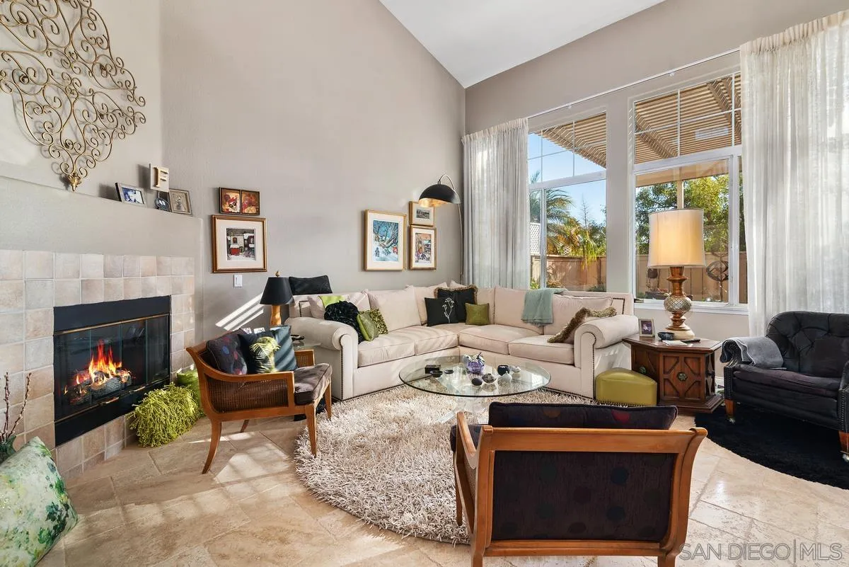 Photo #6: 250000081 Listing 