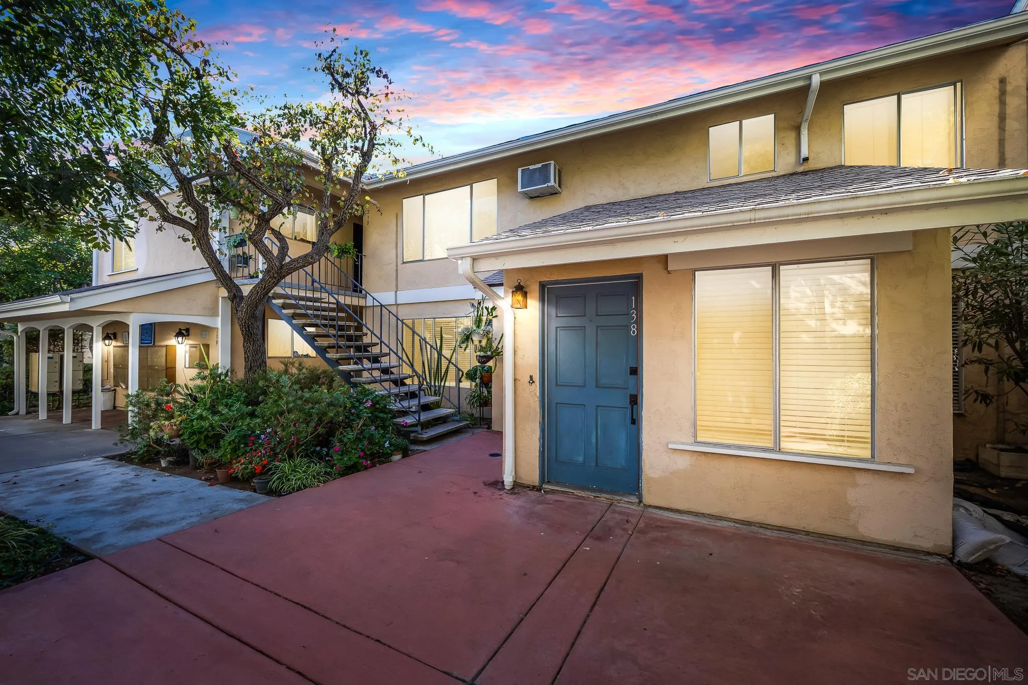 More Details about MLS # 250000164 : 4800 WILLIAMSBURG LN UNIT 138