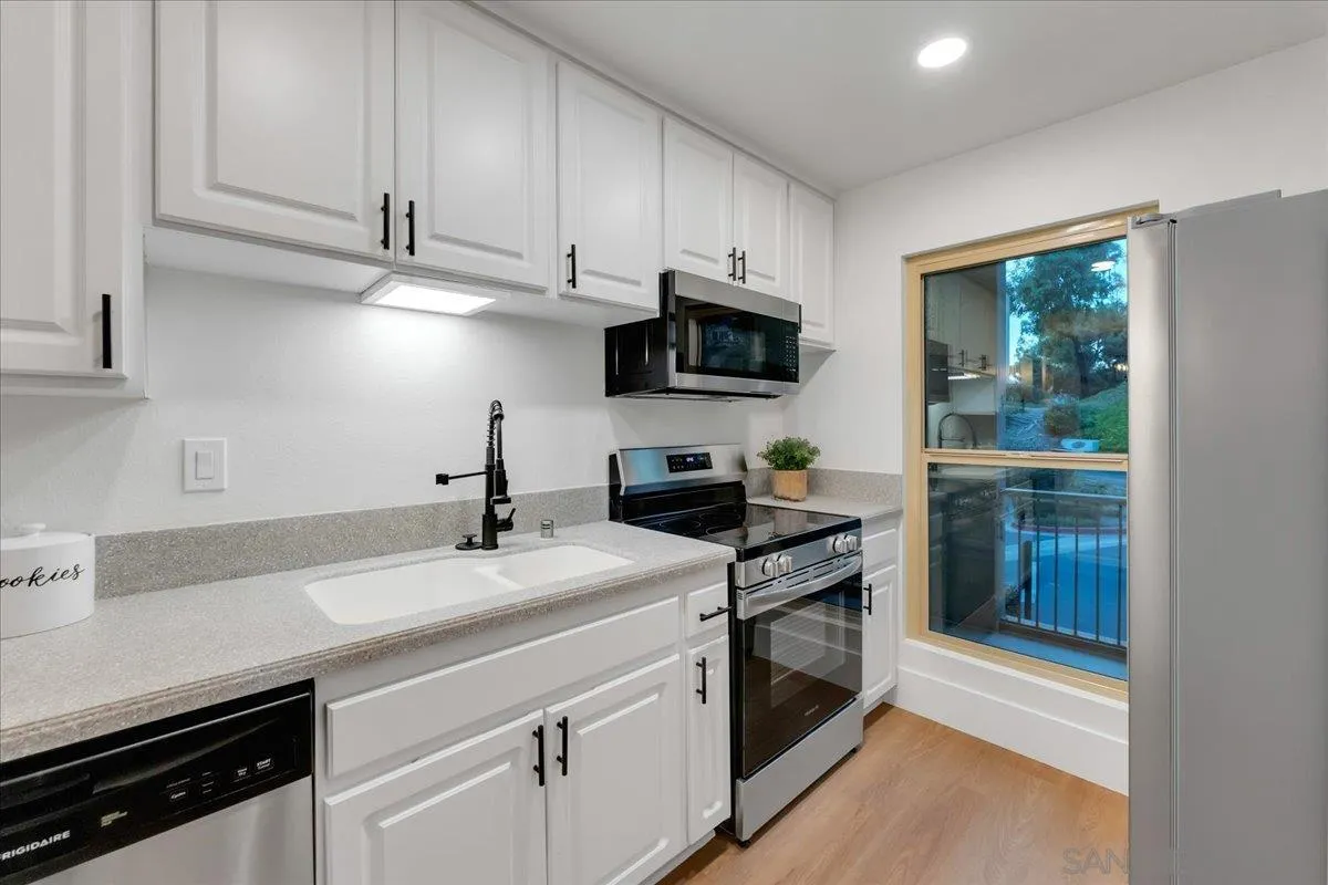 https://cdn.realtyfeed.com/cdn/127/250000226/62009120c2adad0fb4eb9fb305957a98.webp