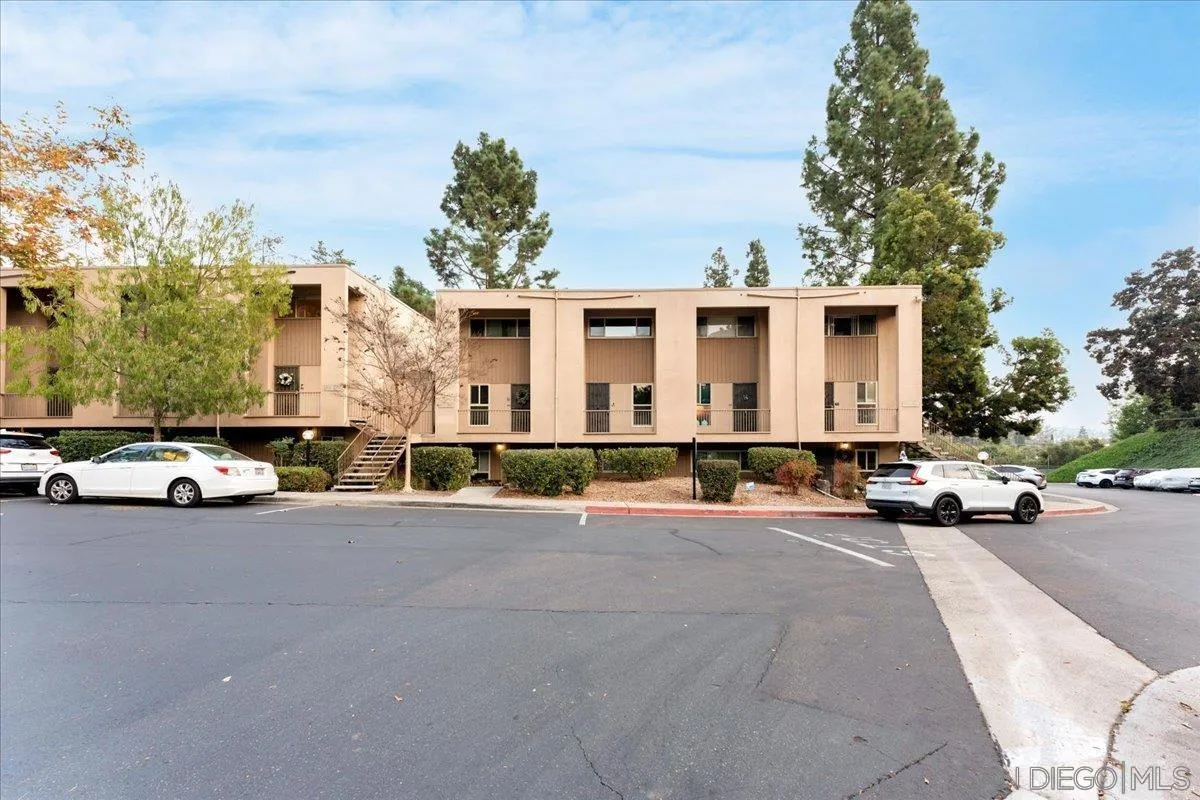 https://cdn.realtyfeed.com/cdn/127/250000226/62ad393f851a6d57540f5ece85875142.webp