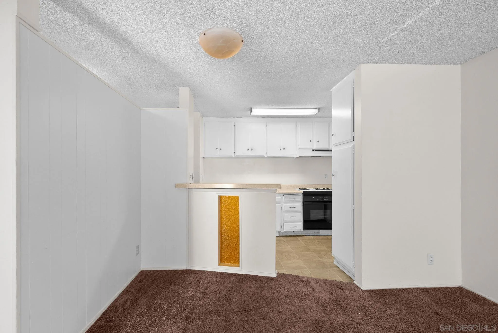 Photo #4: 250000327 Listing 