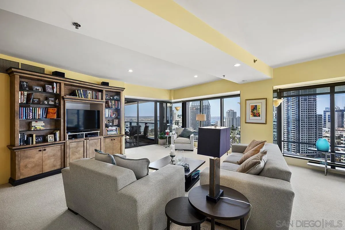 Photo #6: 250000348 Listing 