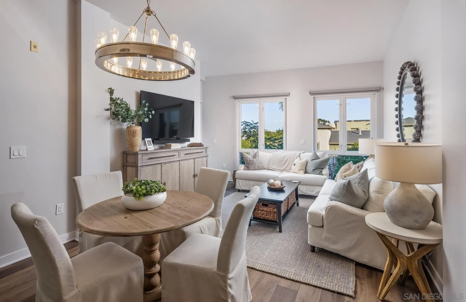 Photo #6: 250000359 Listing 