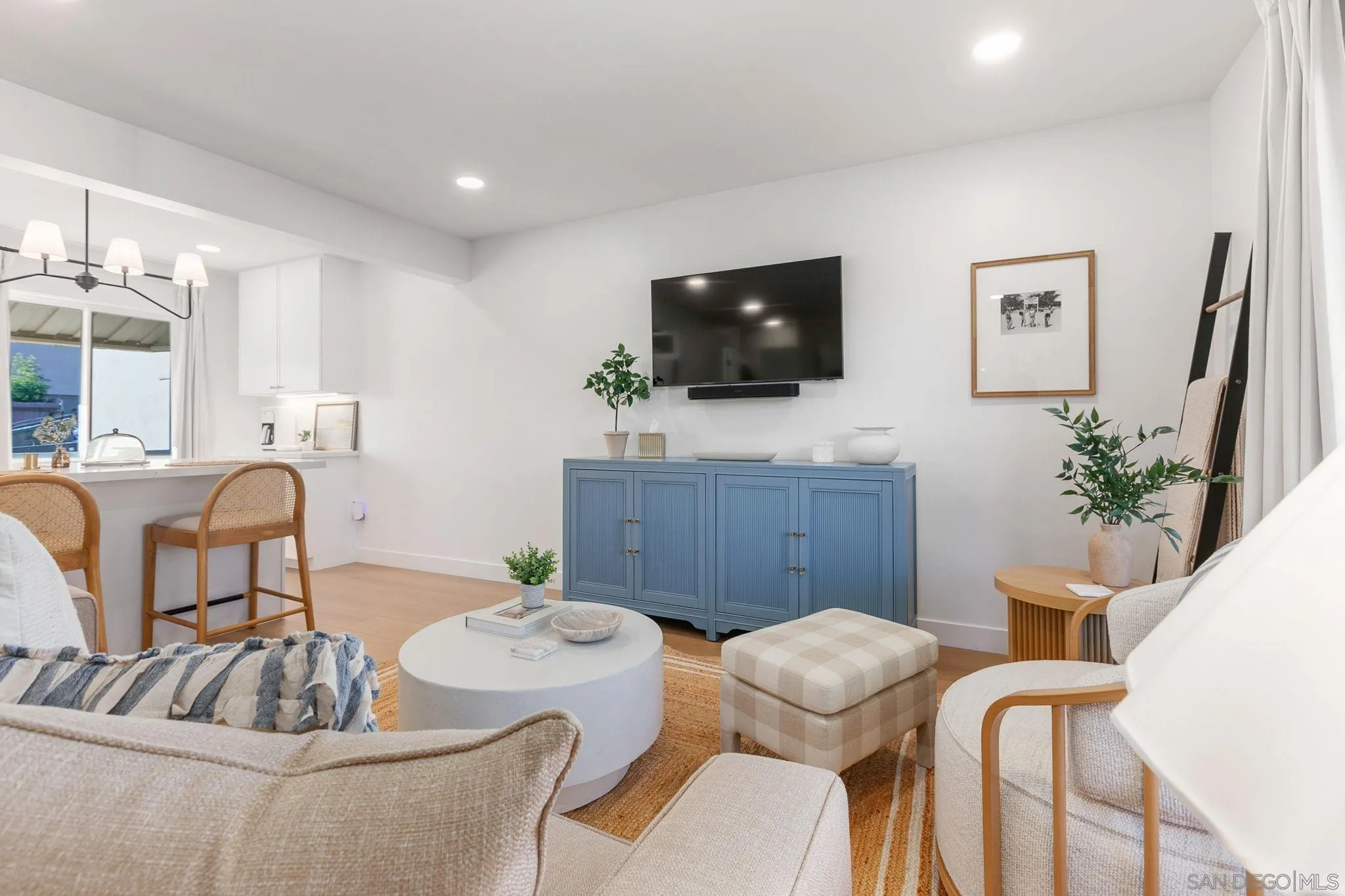 210 A Street Unit 2, Encinitas, Ca 92024 - Photo 5 of 44, Encinitas, CA