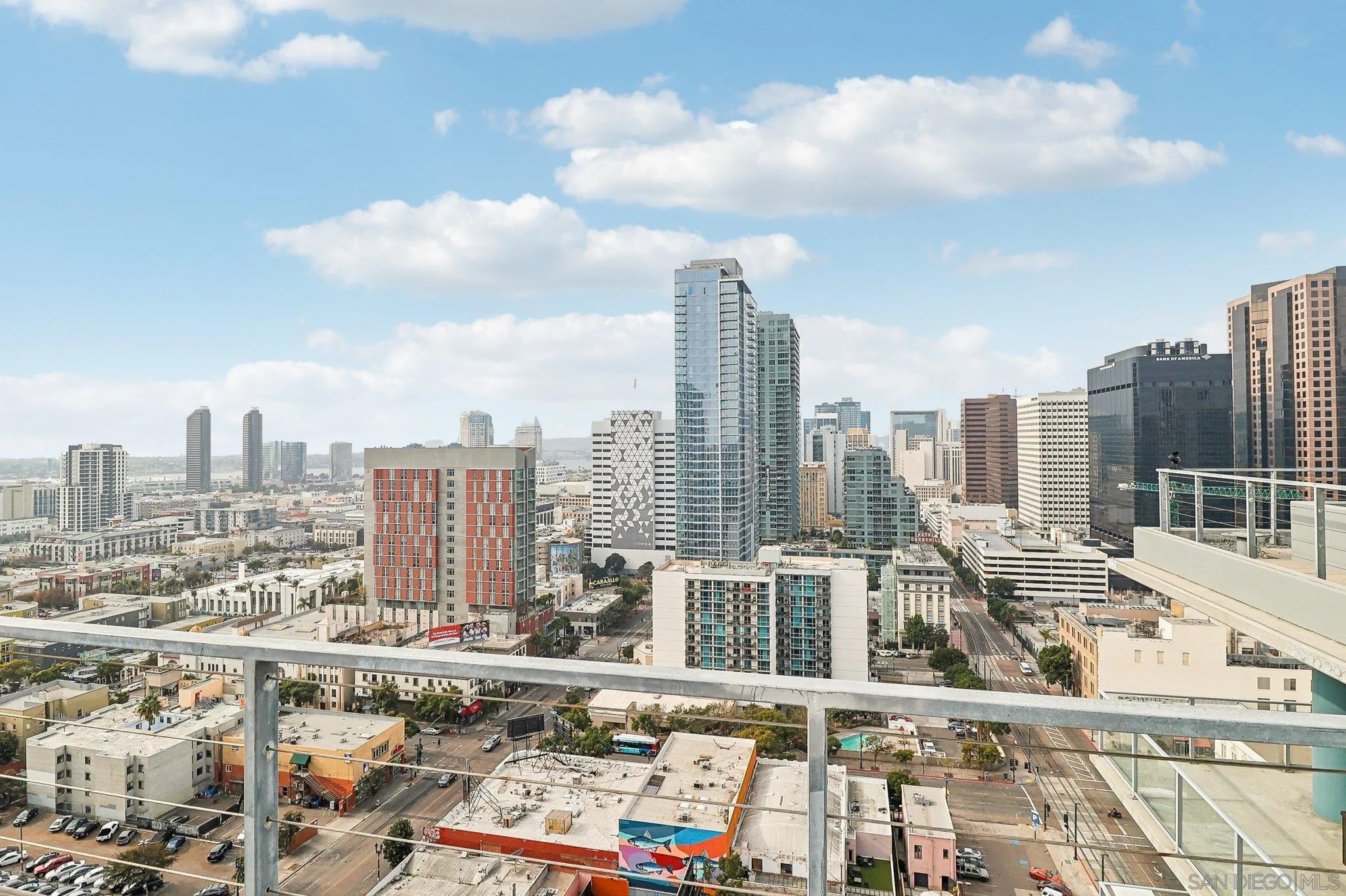 https://cdn.realtyfeed.com/cdn/127/250000368/f53c1b87f2ab4b72ca4b0c5fd35b7c56.webp