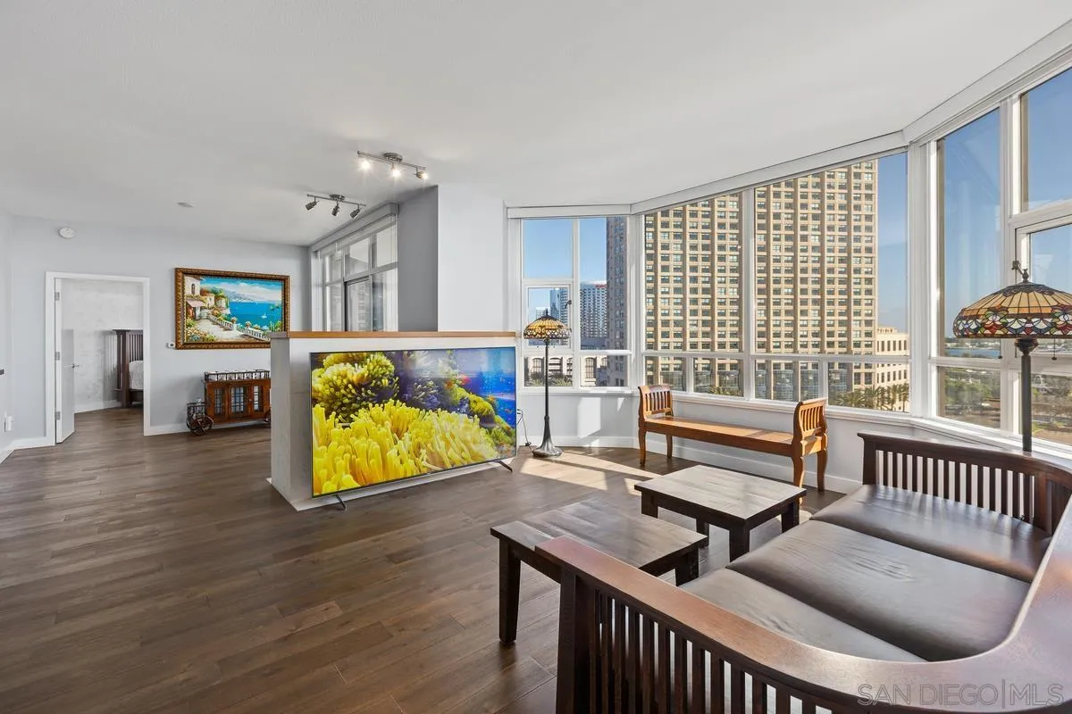 Photo #6: 250000526 Listing 