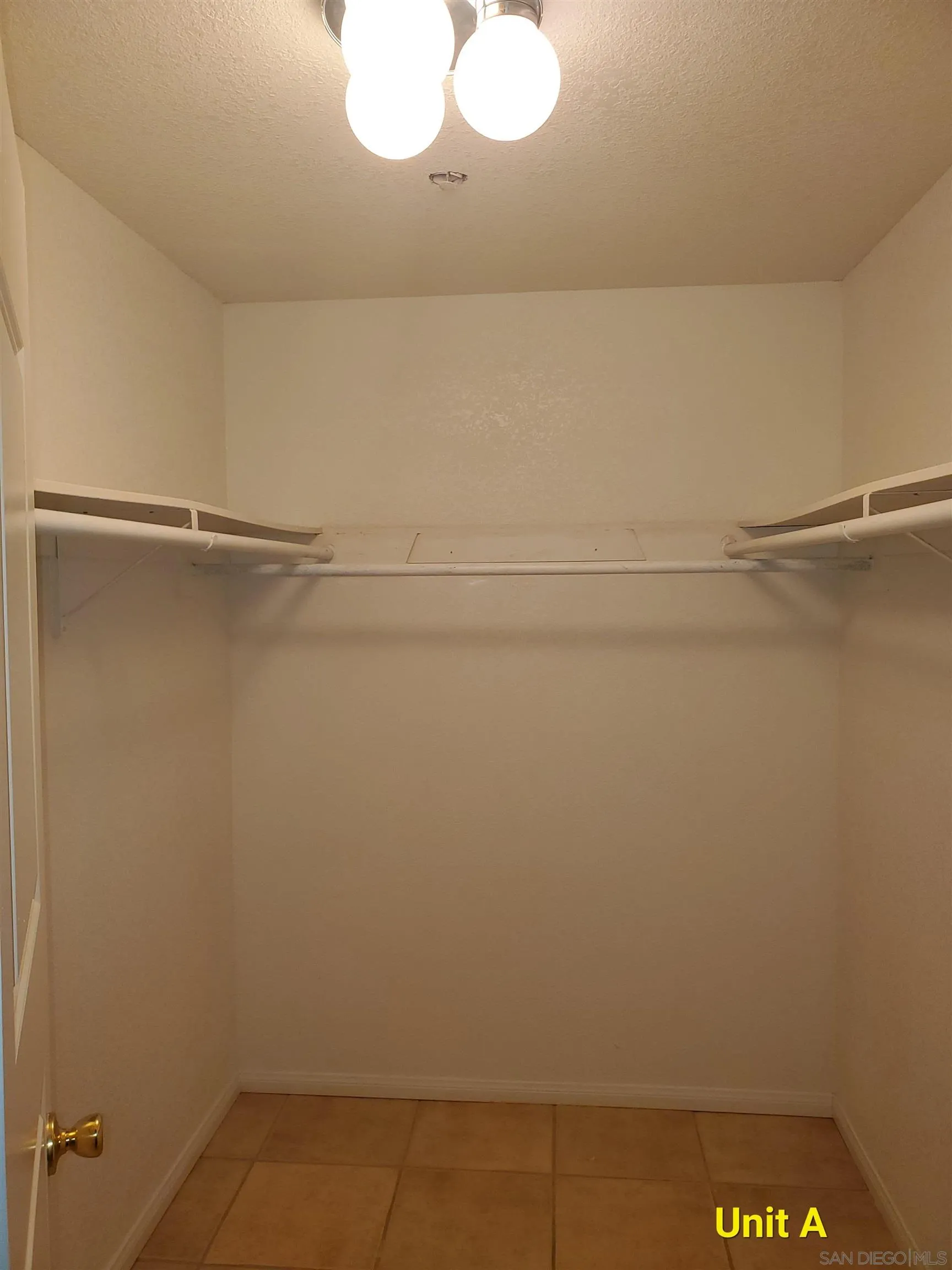 Photo #10: 250000620 Listing: Photo #10