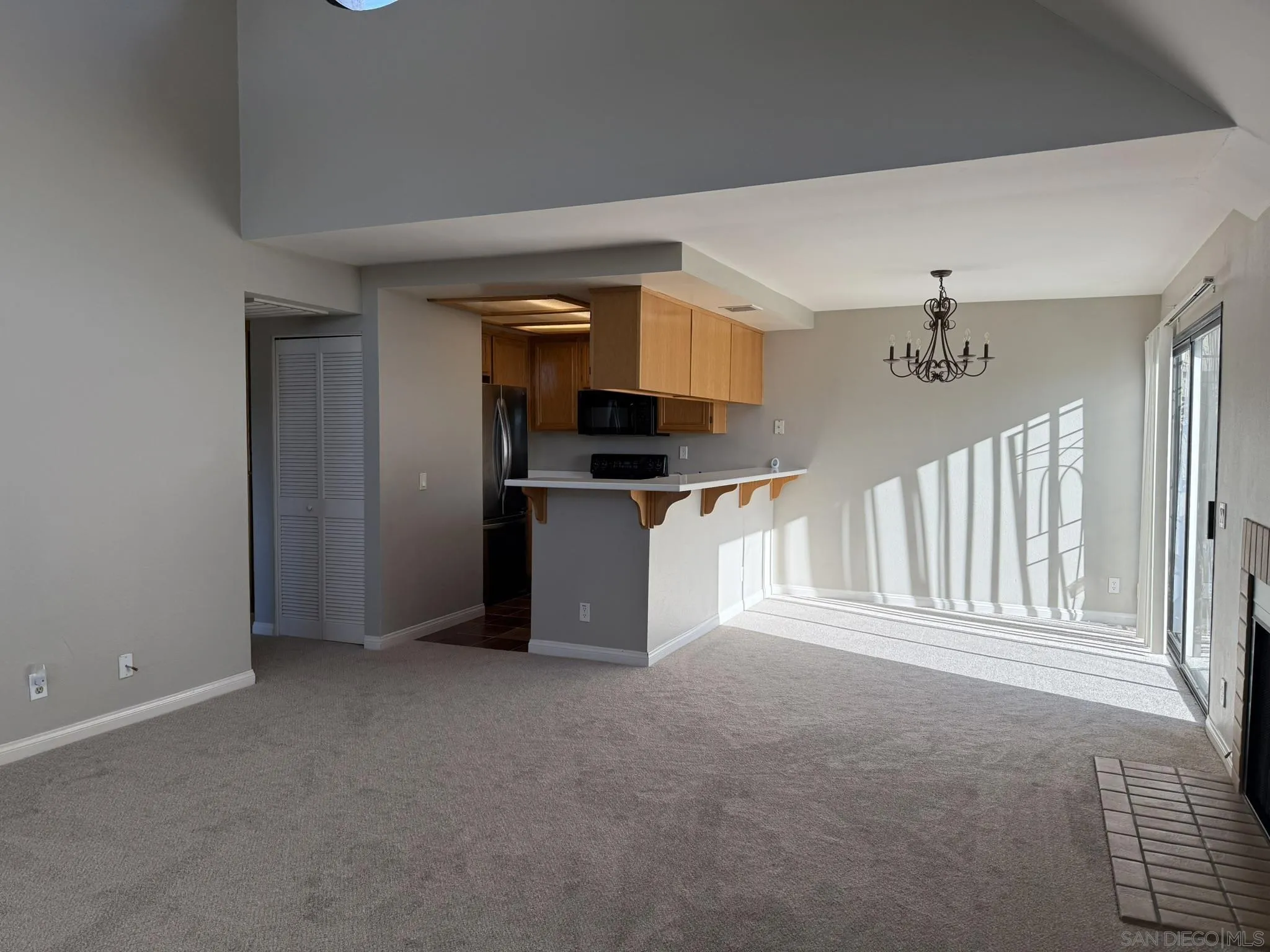 https://cdn.realtyfeed.com/cdn/127/250000680/d200a841711b623124ddb379f46a9e34.webp