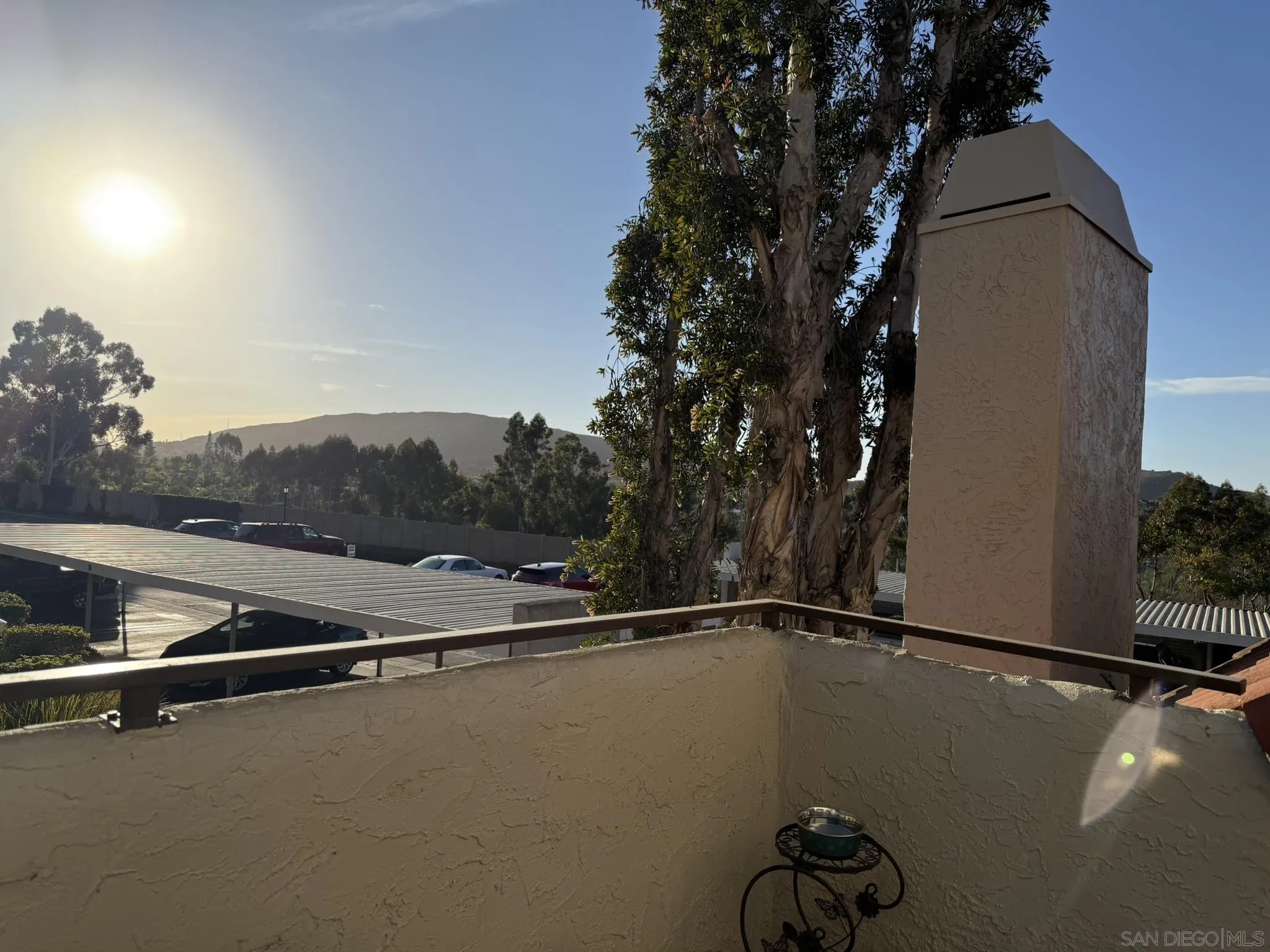 https://cdn.realtyfeed.com/cdn/127/250000680/f3ca10a990116c4b8615f25ff601c305.webp