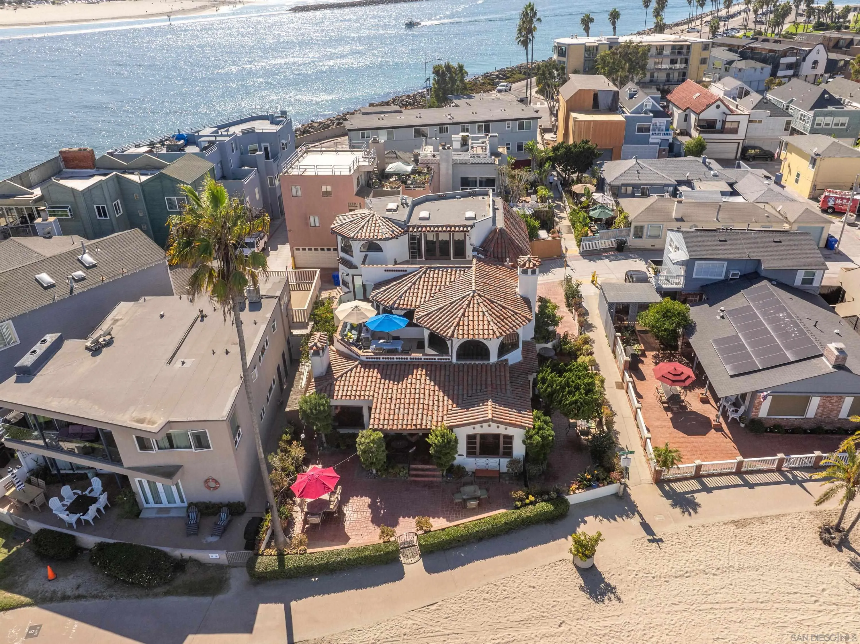 https://cdn.realtyfeed.com/cdn/127/250000738/382667f8e132562d58fc05ccc0bb3044.webp