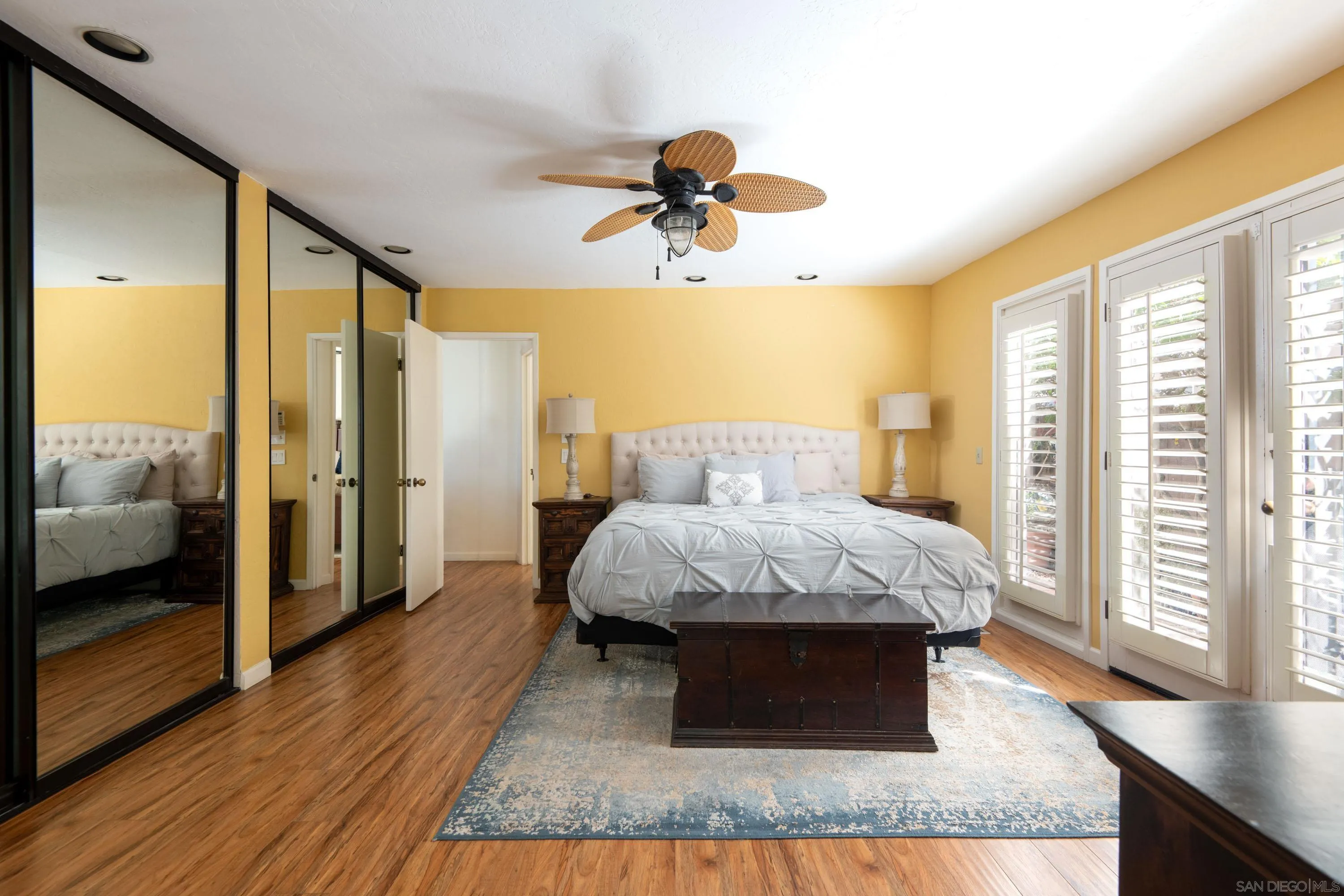 https://cdn.realtyfeed.com/cdn/127/250000738/93544ffdc049114f1de2471f8b203880.webp