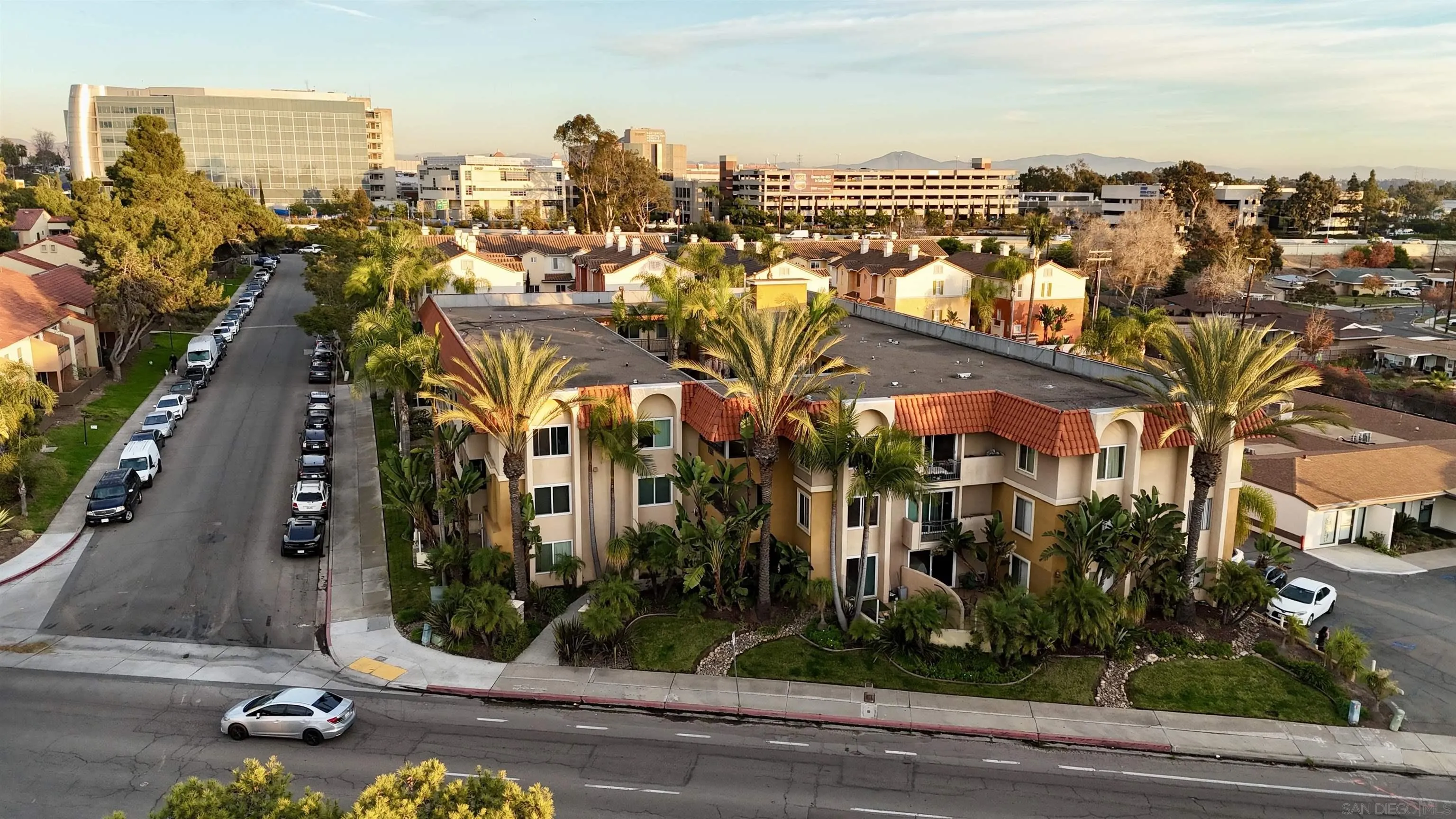 Photo #2: 250000796 Listing 