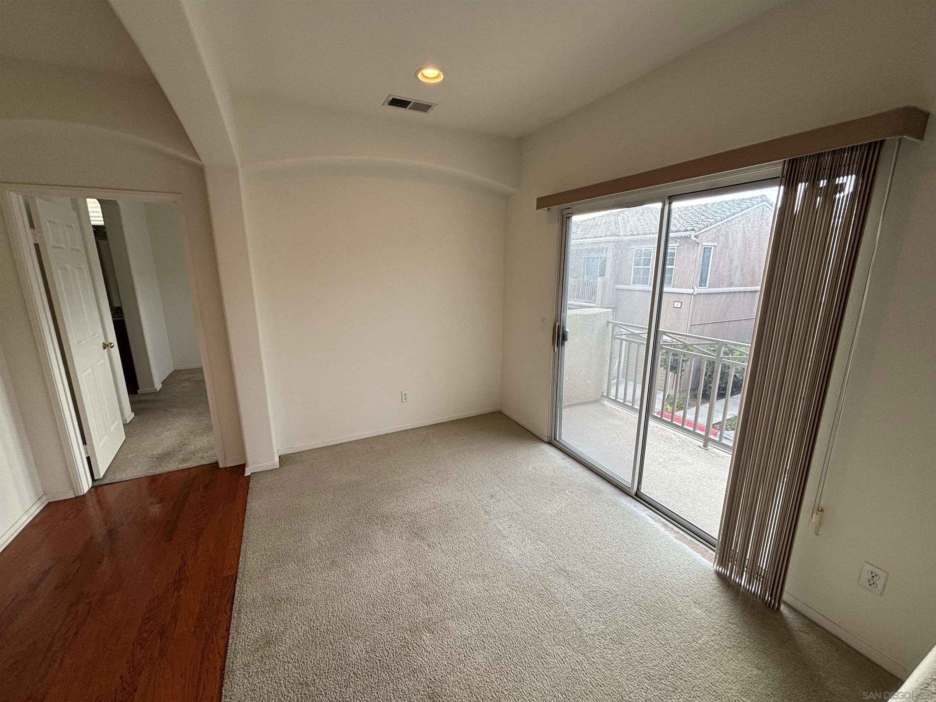 Photo #6: 250000913 Listing 