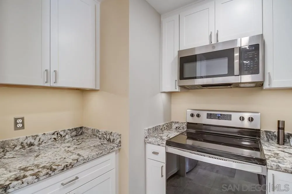 https://cdn.realtyfeed.com/cdn/127/250000937/235692bbfb6452dba872ab79ff892bee.webp