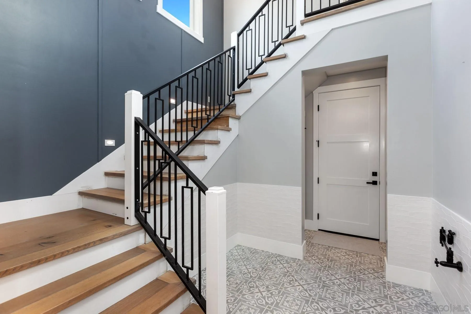 https://cdn.realtyfeed.com/cdn/127/250000994/16dbea0946322ecf9ab55e18a4c7dbc8.webp