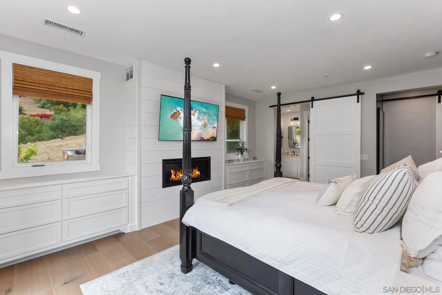 https://cdn.realtyfeed.com/cdn/127/250000994/1f941f5eba7eb9b887c812155f23c1a1.webp