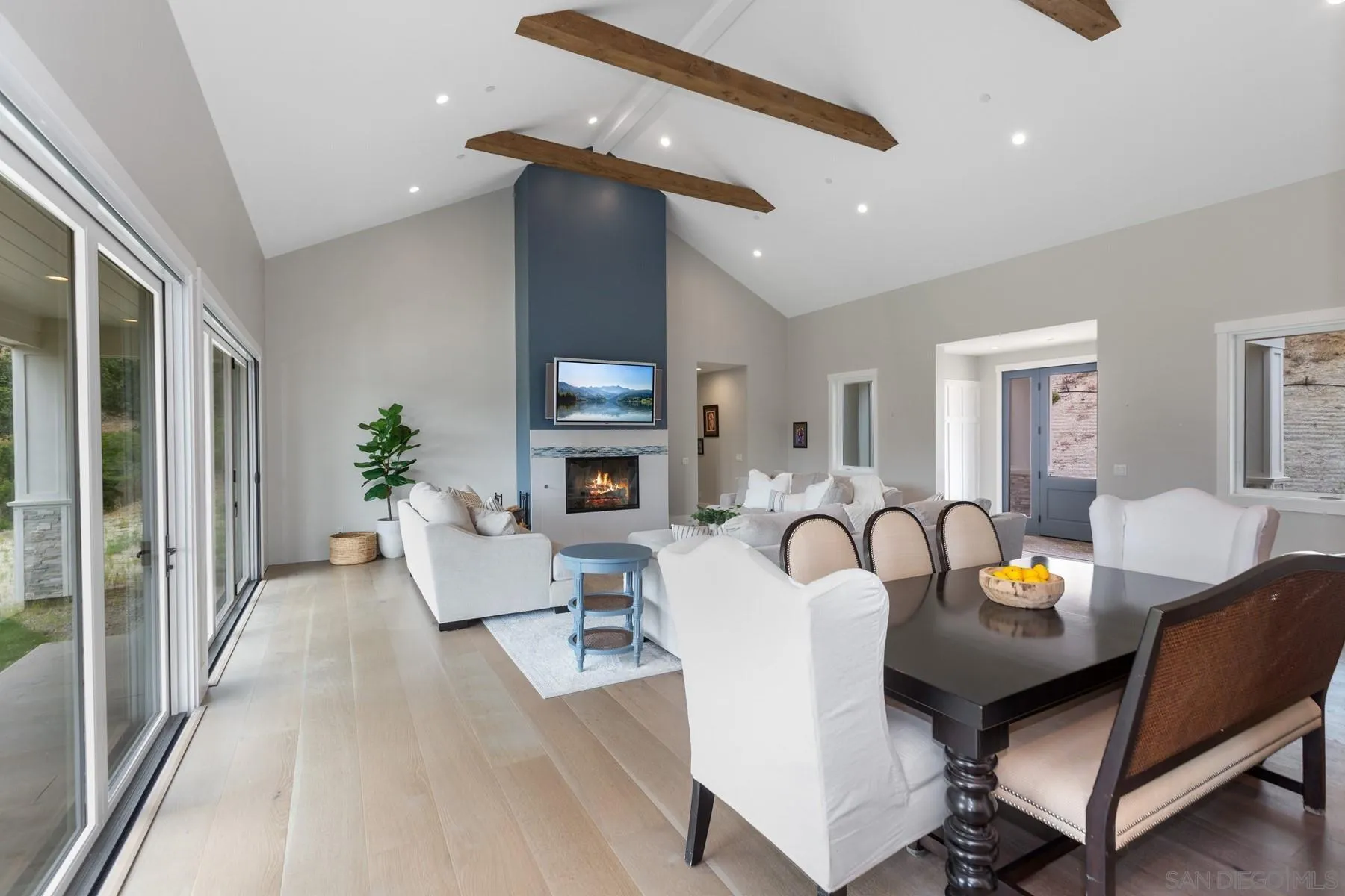 https://cdn.realtyfeed.com/cdn/127/250000994/31324b9f75d67850382984a73f45c6cc.webp