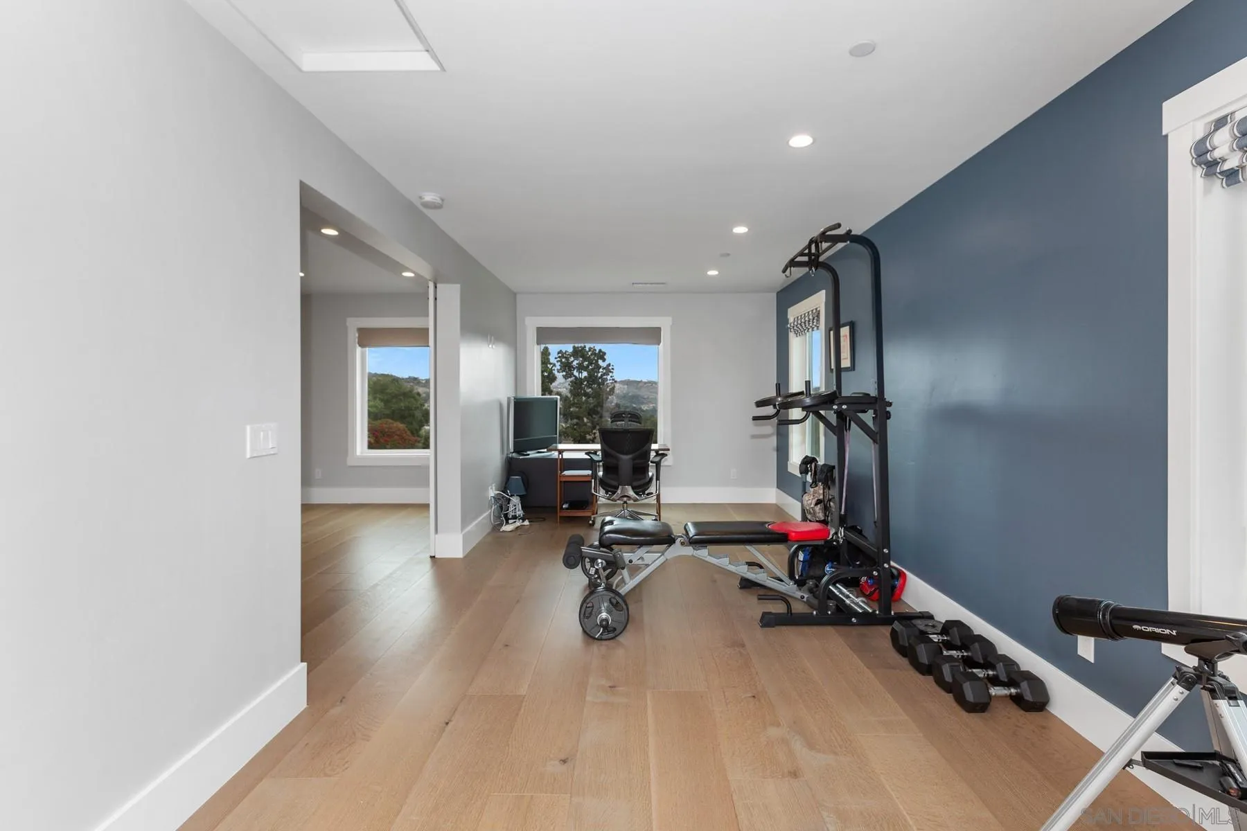 https://cdn.realtyfeed.com/cdn/127/250000994/34522fe3abbb40612b0e5b4256fdc7ad.webp