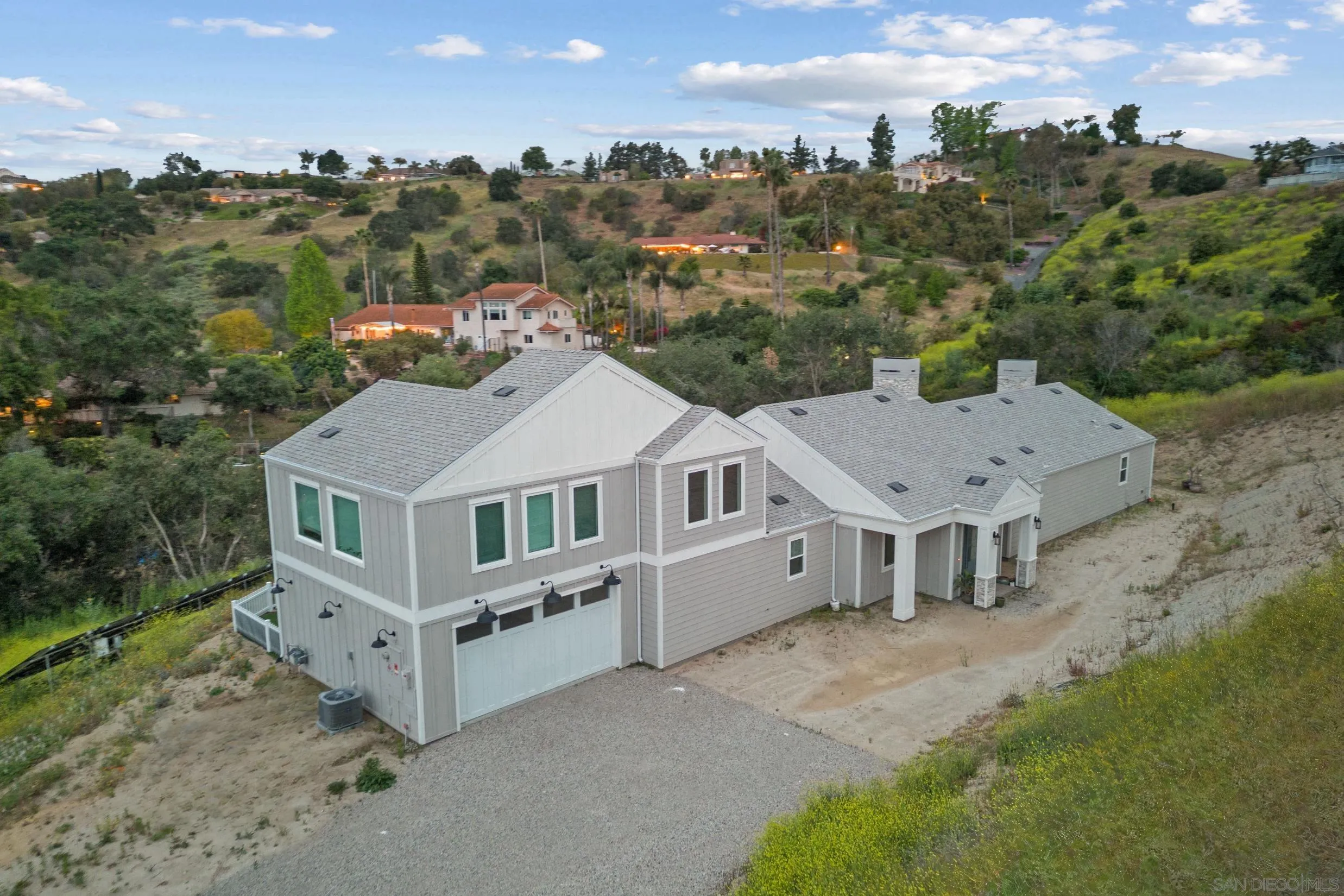 https://cdn.realtyfeed.com/cdn/127/250000994/bd80e45e456180b508ca7bc5d8e422b8.webp