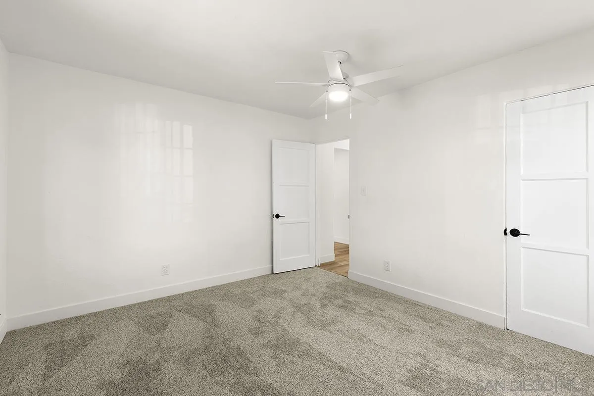 https://cdn.realtyfeed.com/cdn/127/250001002/b83894c9ce1059cb63f9bfb72ea255bc.webp