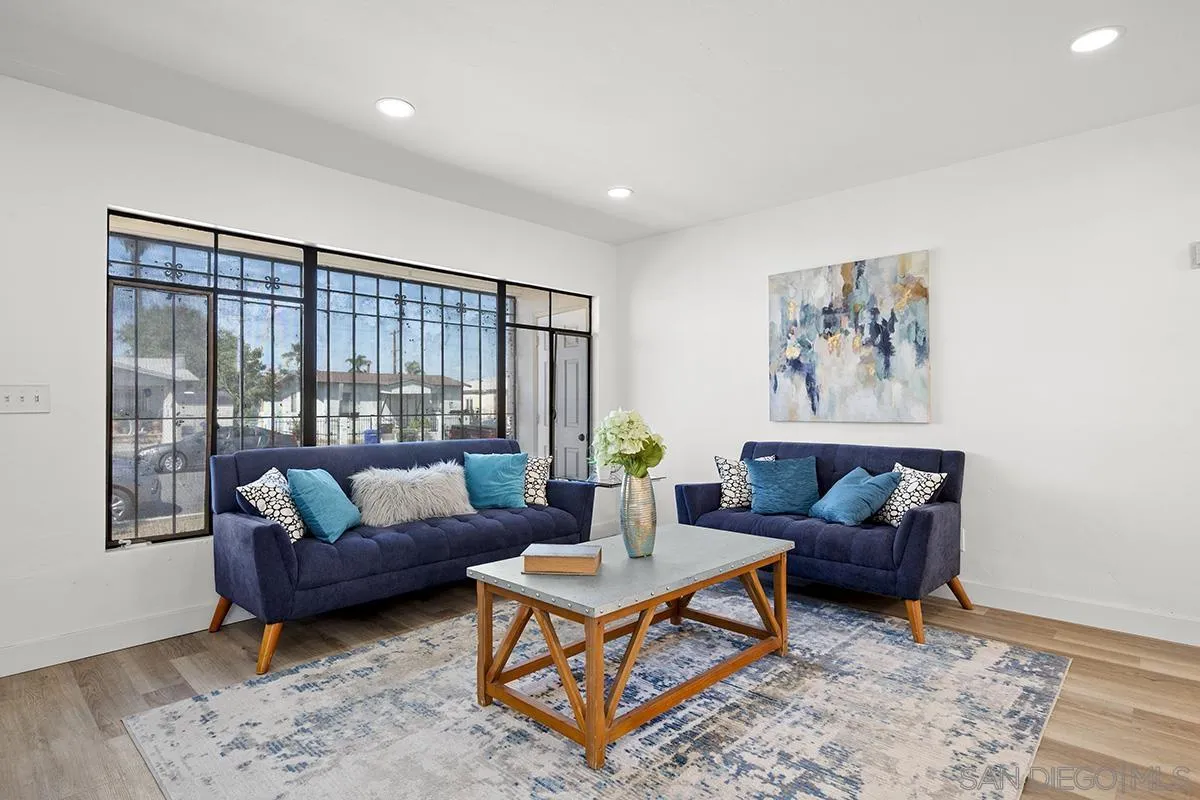 https://cdn.realtyfeed.com/cdn/127/250001002/c6f330da0e51c5273eabe358e1ca1df6.webp