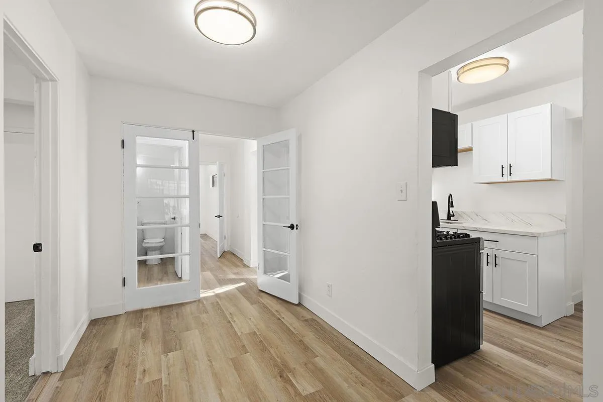 https://cdn.realtyfeed.com/cdn/127/250001002/ff60ec39f63439e46bae3bbbcc37aa7d.webp