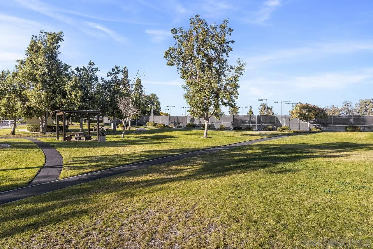 https://cdn.realtyfeed.com/cdn/127/250001010/c57c648b5f4bd15b8157dafa7284d509.webp