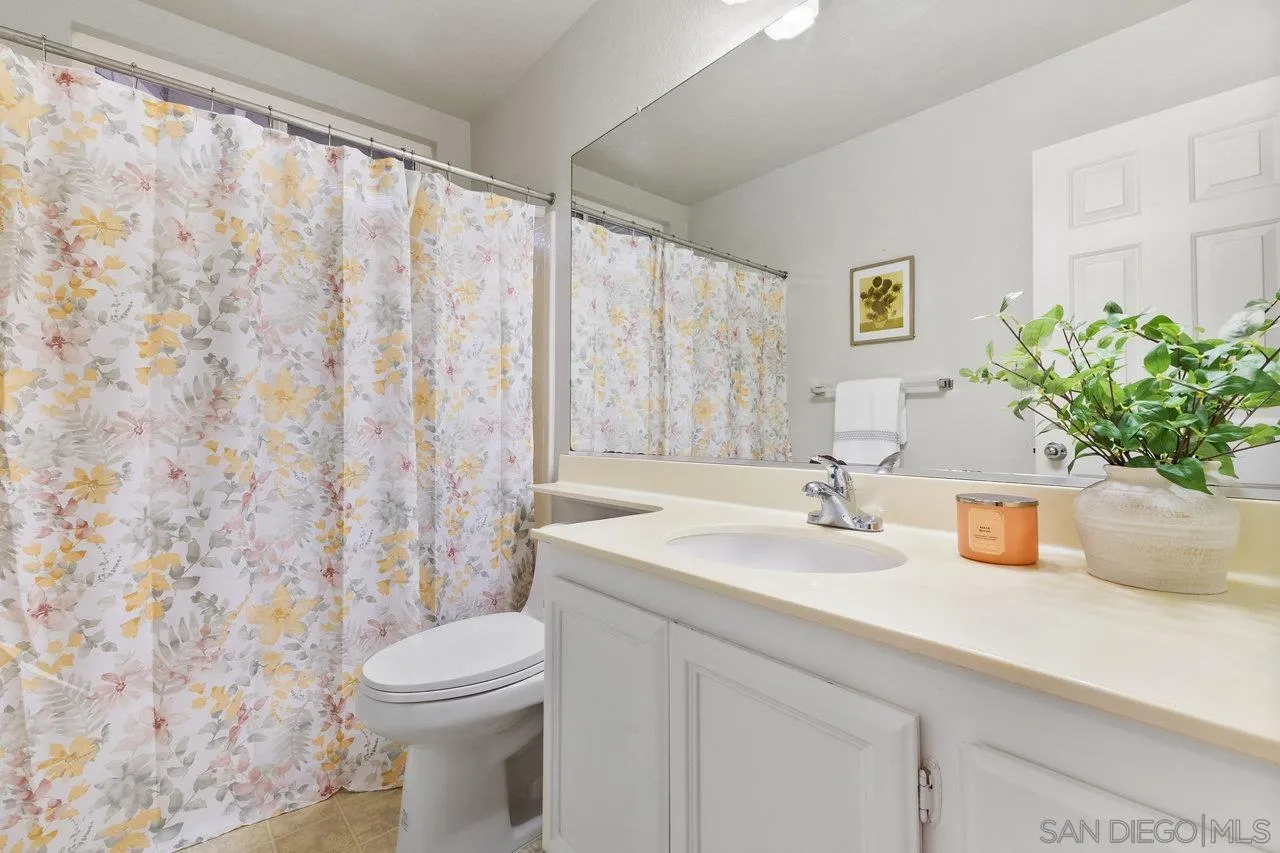 https://cdn.realtyfeed.com/cdn/127/250001010/f3393bd37daa197390557dbc4d038105.webp