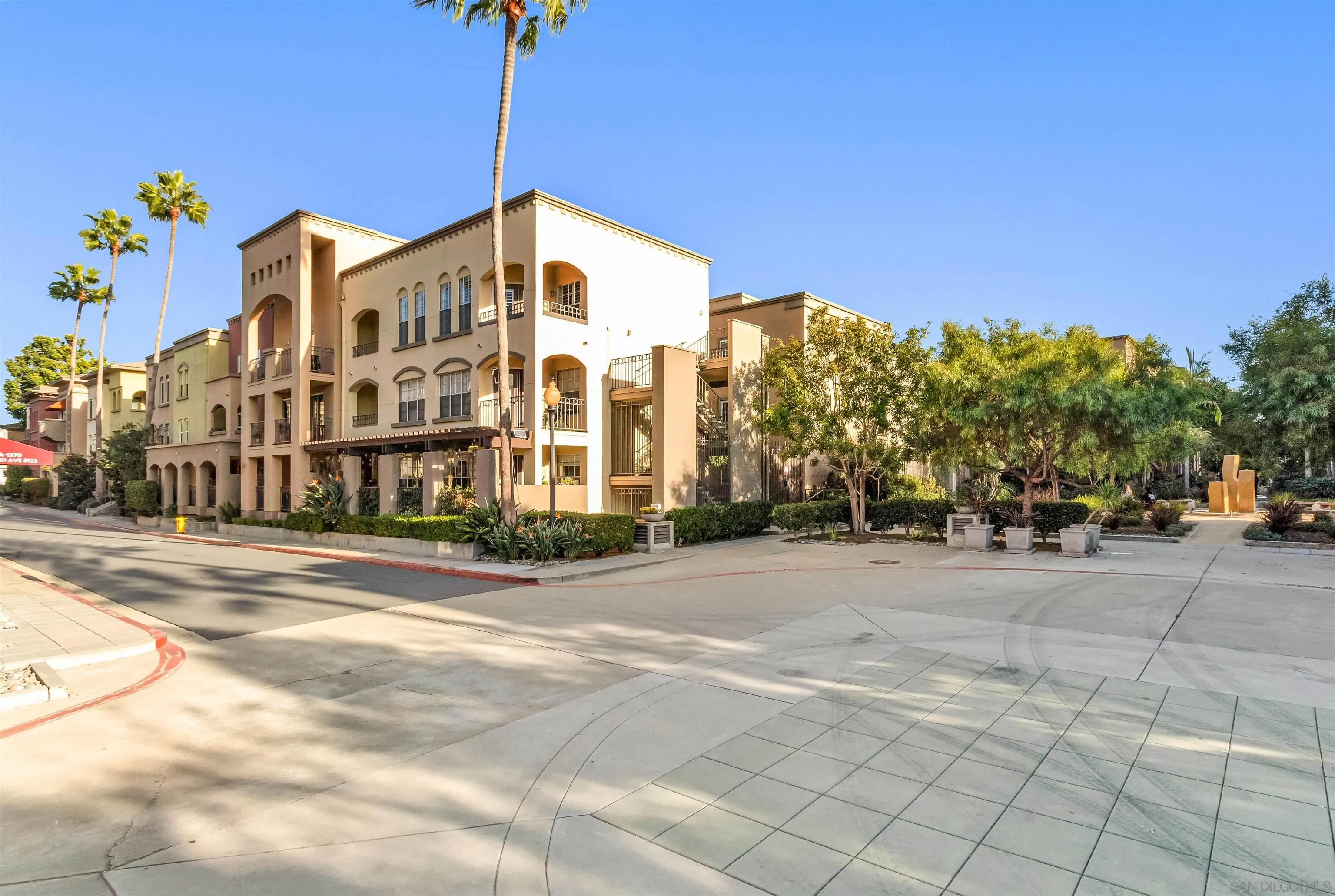Photo #2: 250001091 Listing 