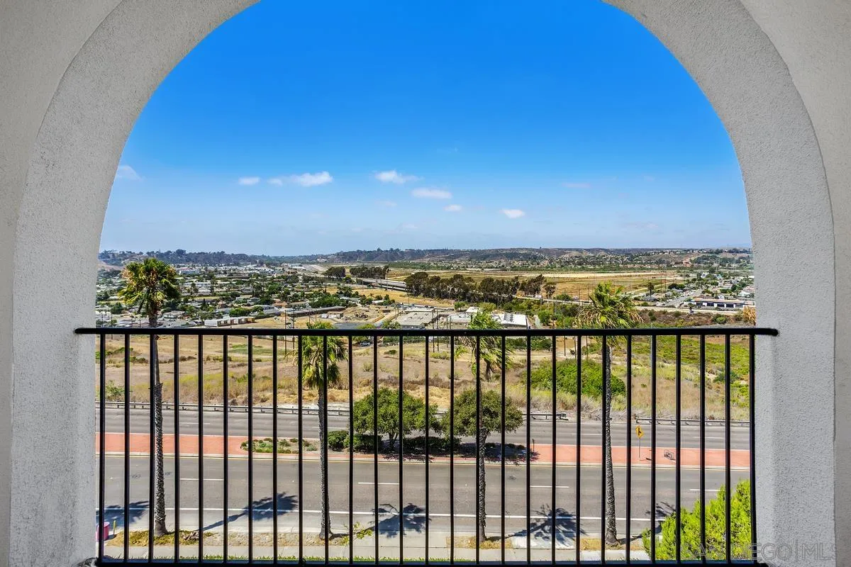 Photo #2: 250001102 Listing 