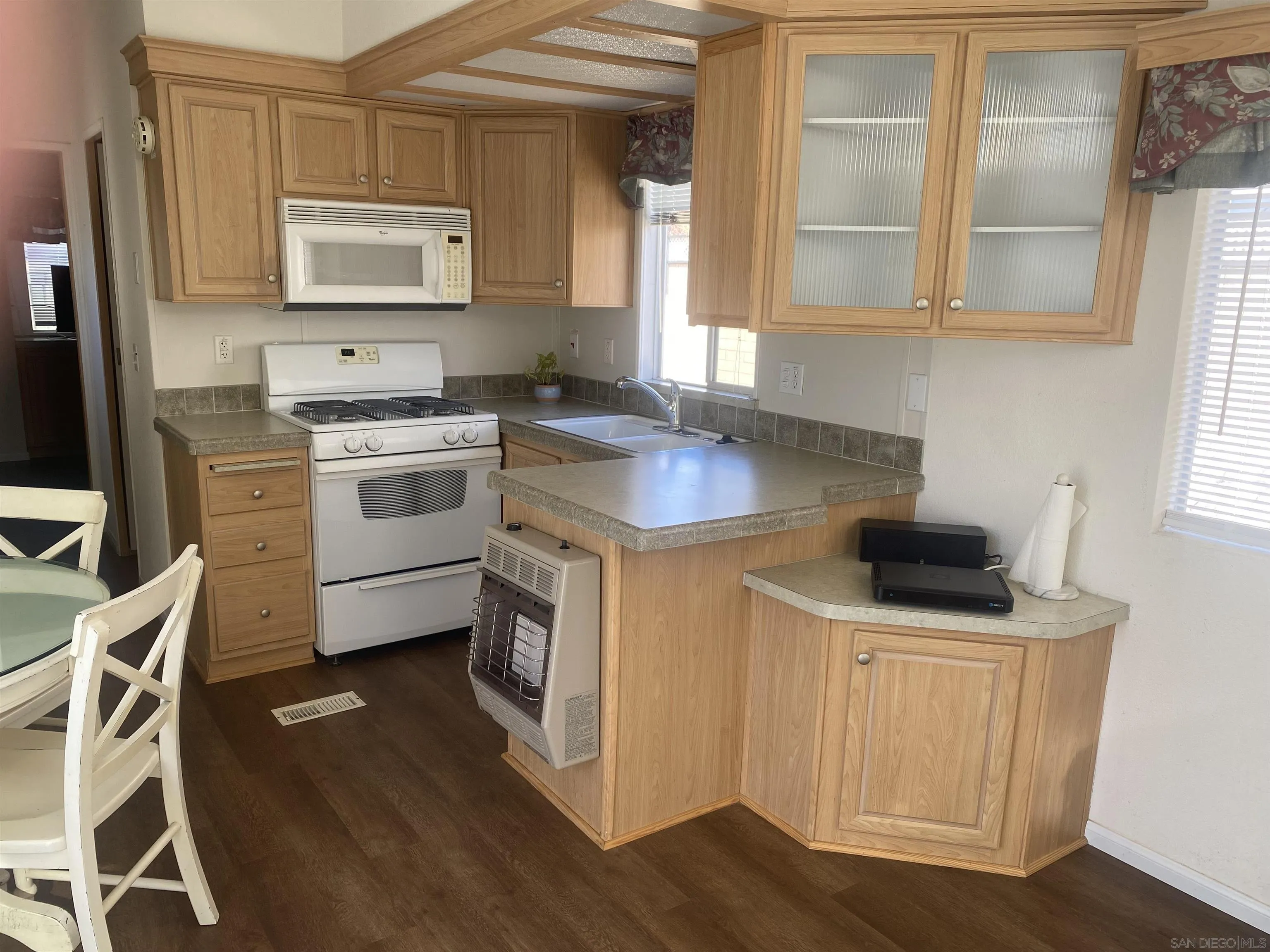 https://cdn.realtyfeed.com/cdn/127/250001241/66bddd764f2f5749fe953dca57daabbb.webp