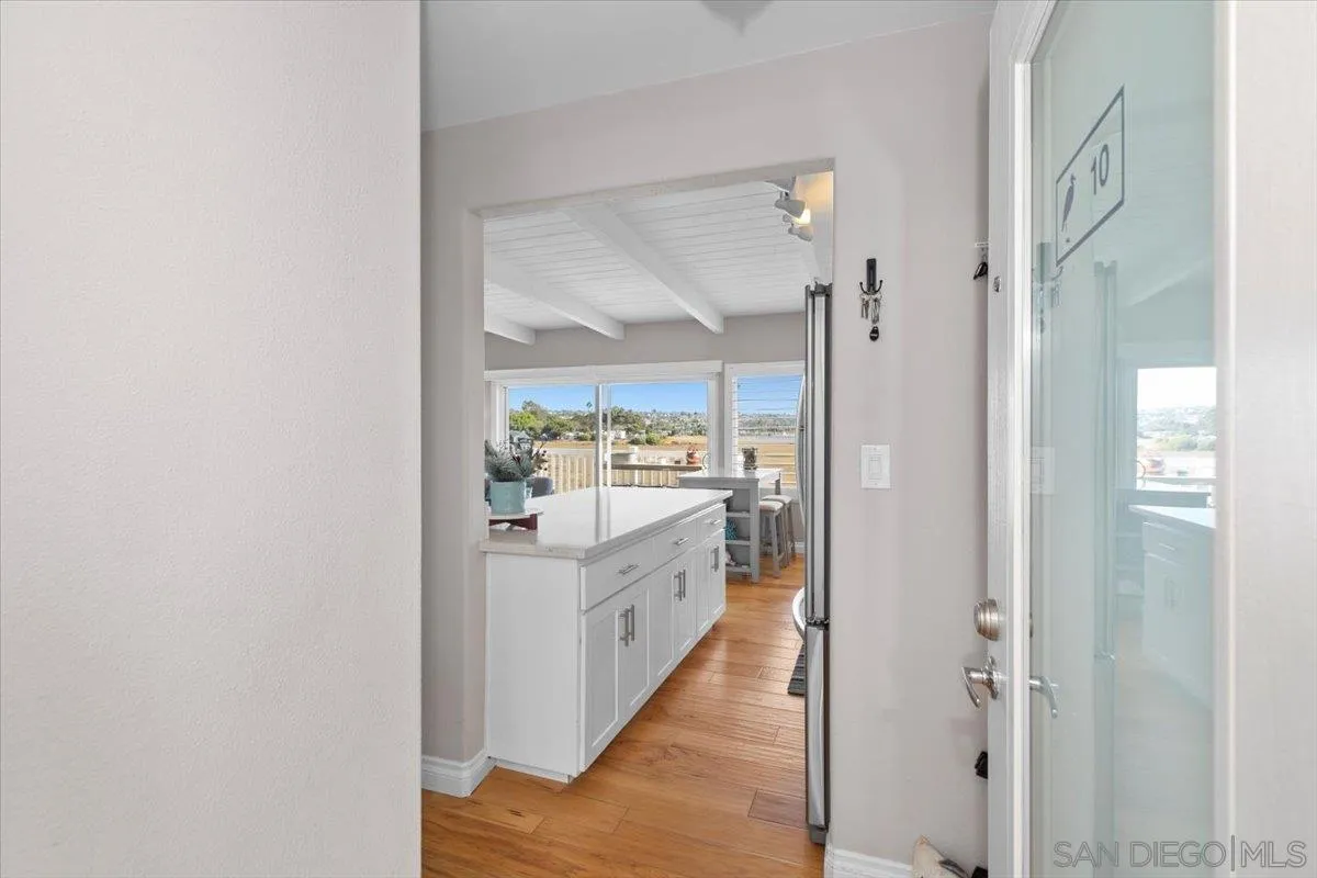 Photo #6: 250001317 Listing 