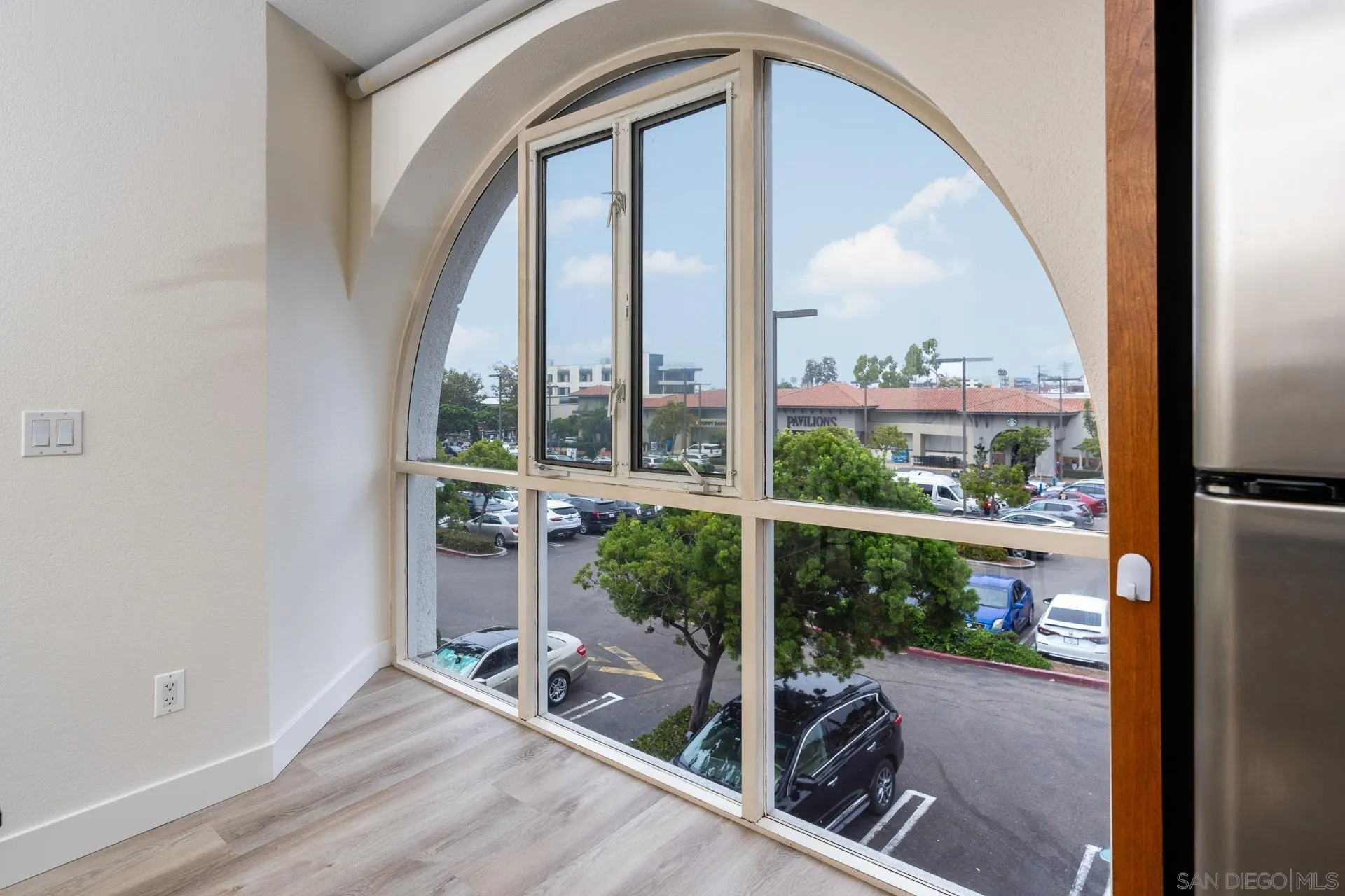 Photo #10: 250001416 Listing: Photo #10