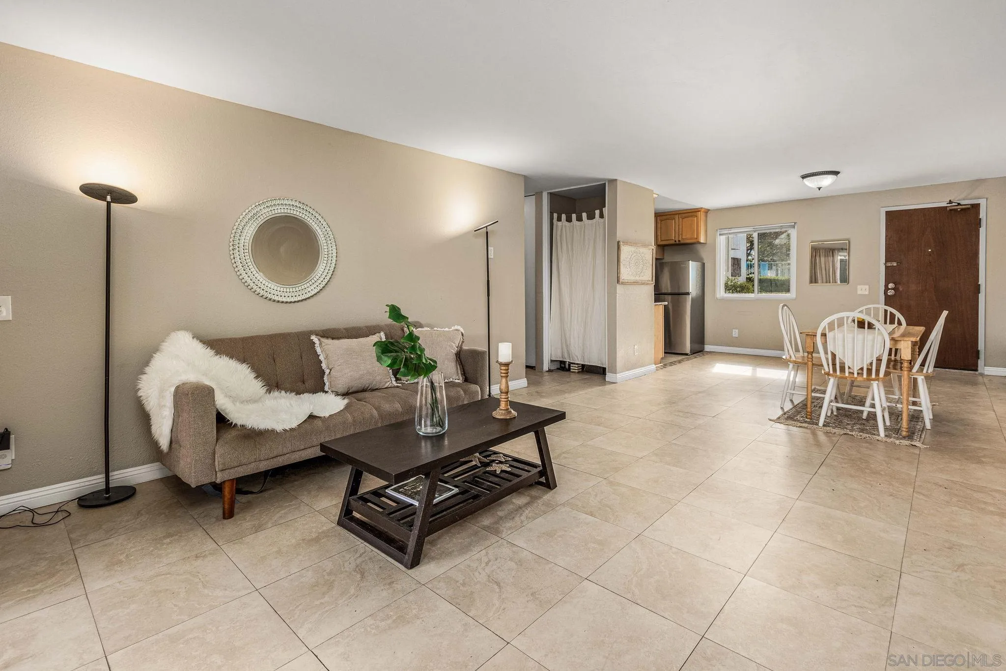 Photo #3: 250016751 Listing 