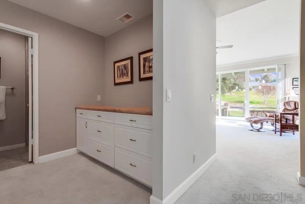 https://cdn.realtyfeed.com/cdn/127/250016859/e78552835517c141a866386432d9ffc9.webp