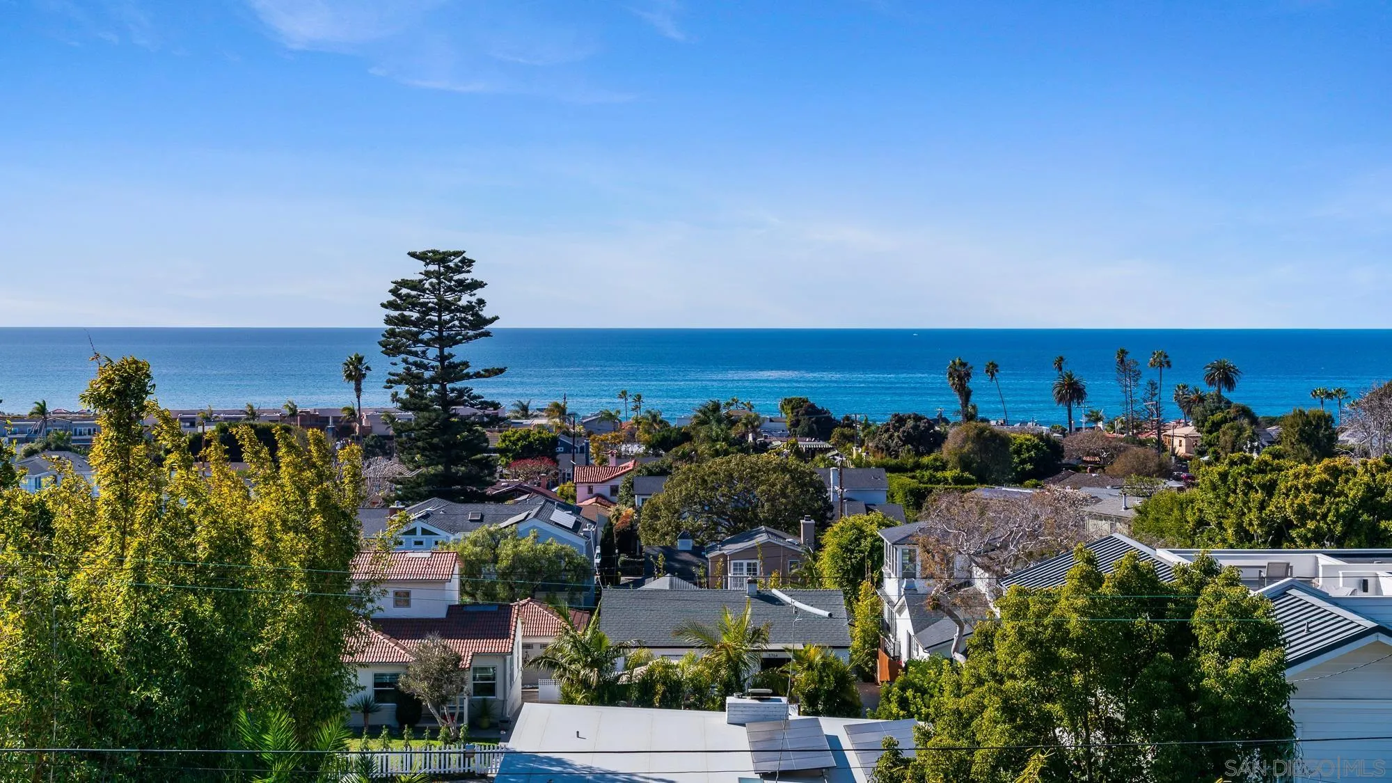 https://cdn.realtyfeed.com/cdn/127/250016873/1e719531bf1a9111580367f5801e9c1d.webp