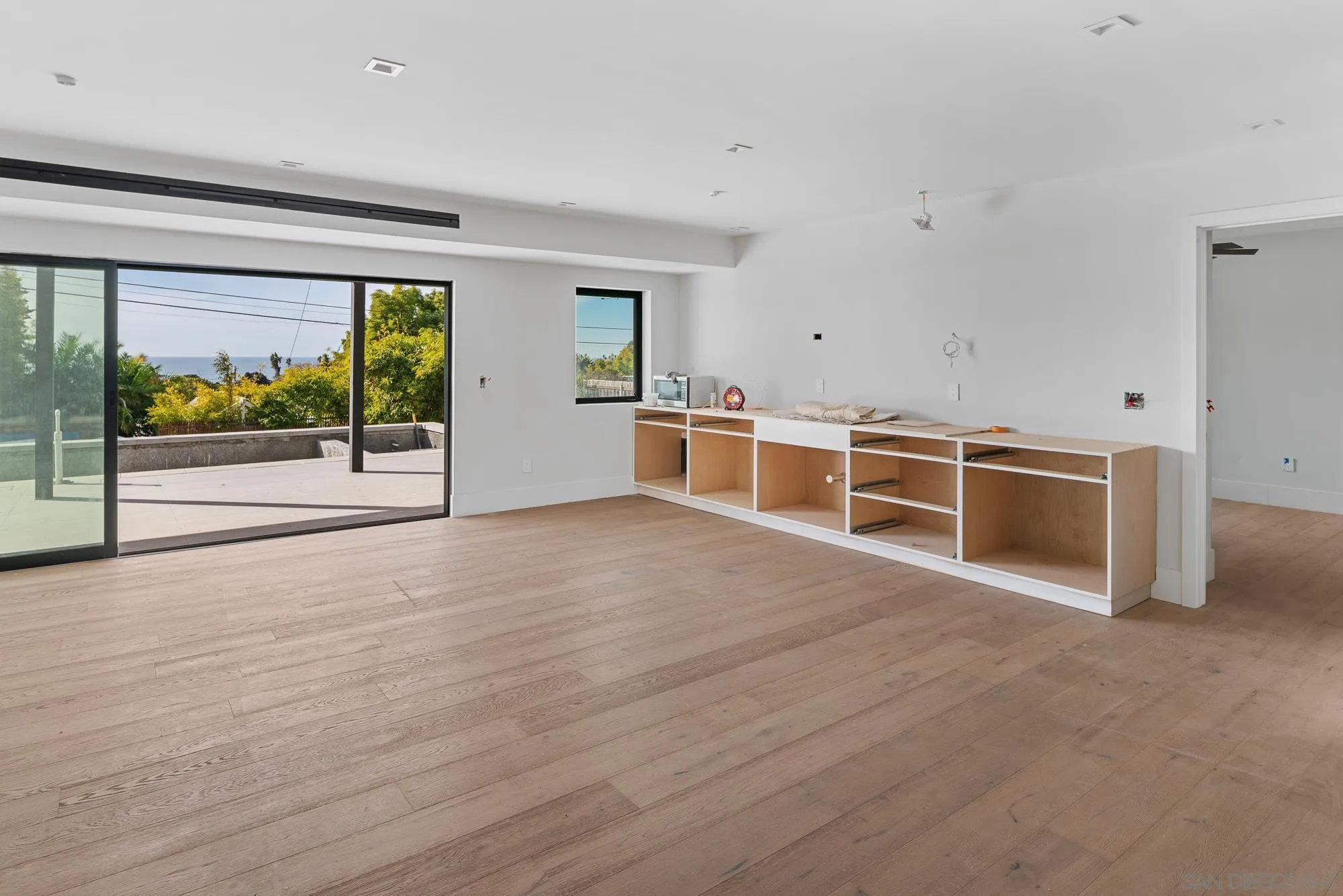 https://cdn.realtyfeed.com/cdn/127/250016873/fdd3f02c49117a747ab673e48318d898.webp