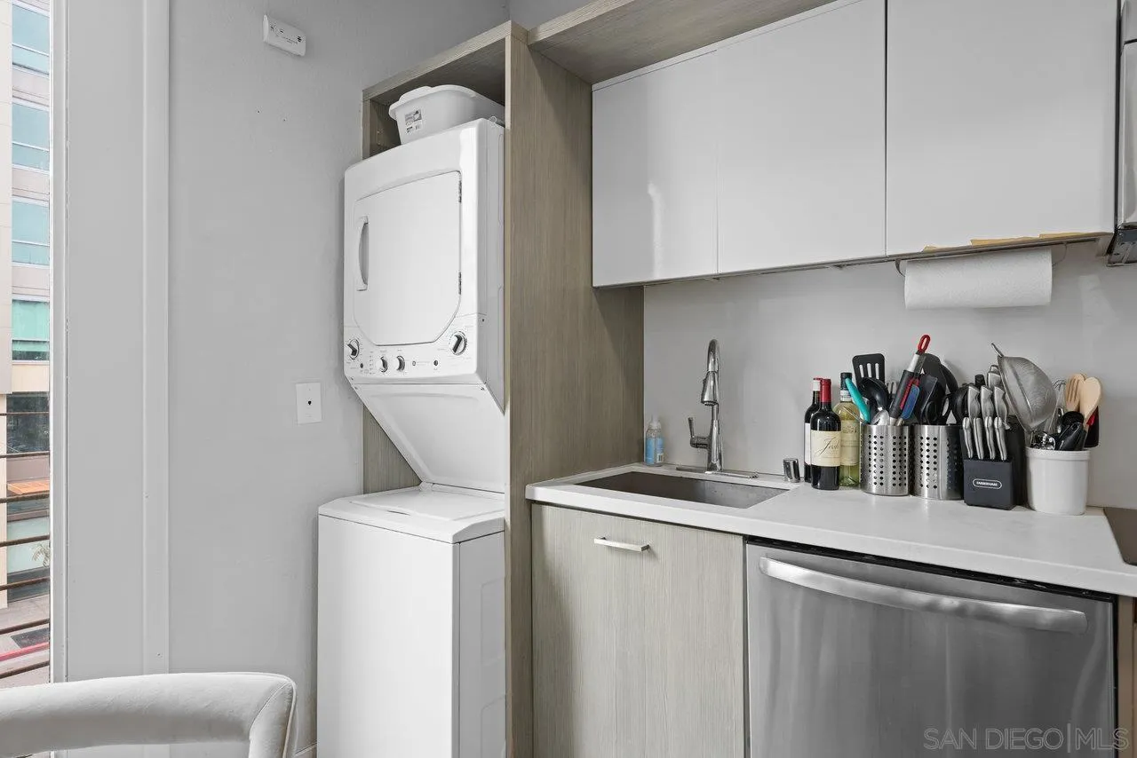 https://cdn.realtyfeed.com/cdn/127/250016906/1020fdef28a48c8f7c362d13b947f0a9.webp