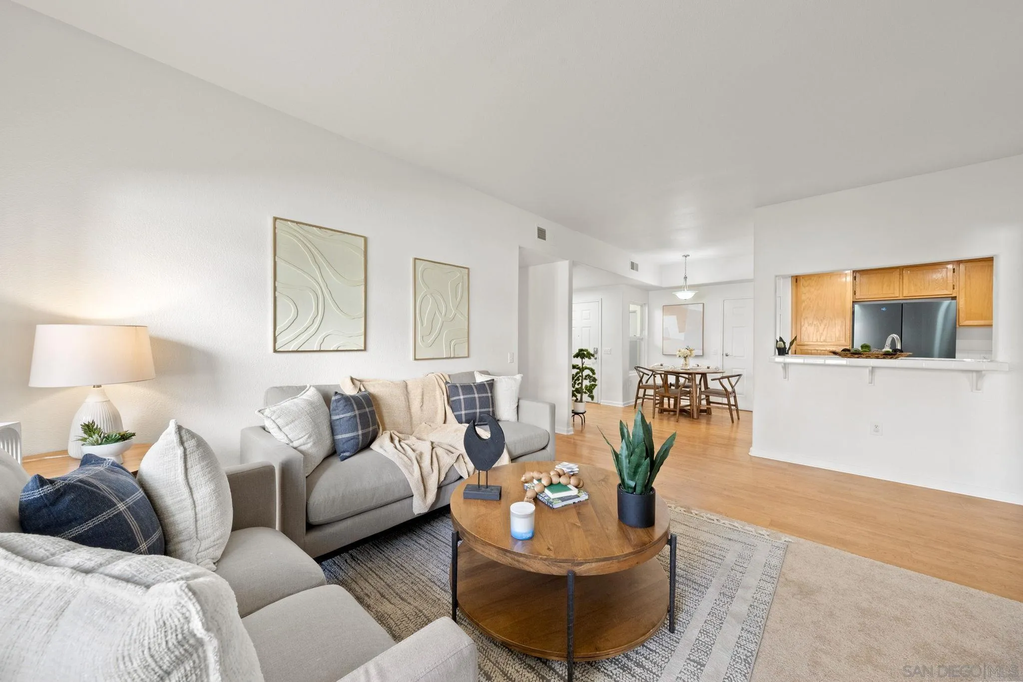 Photo #5: 250016946 Listing 