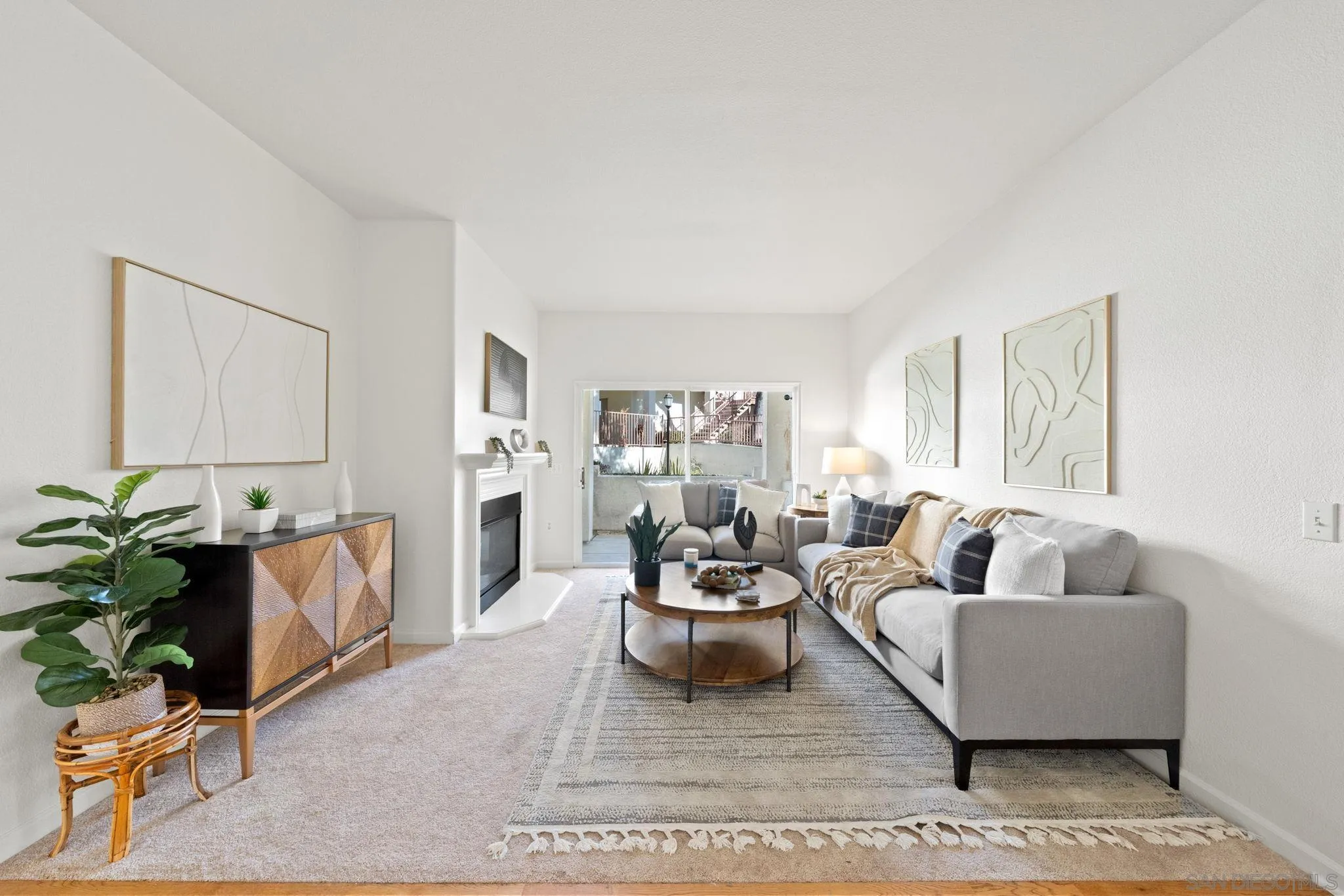 Photo #3: 250016946 Listing 