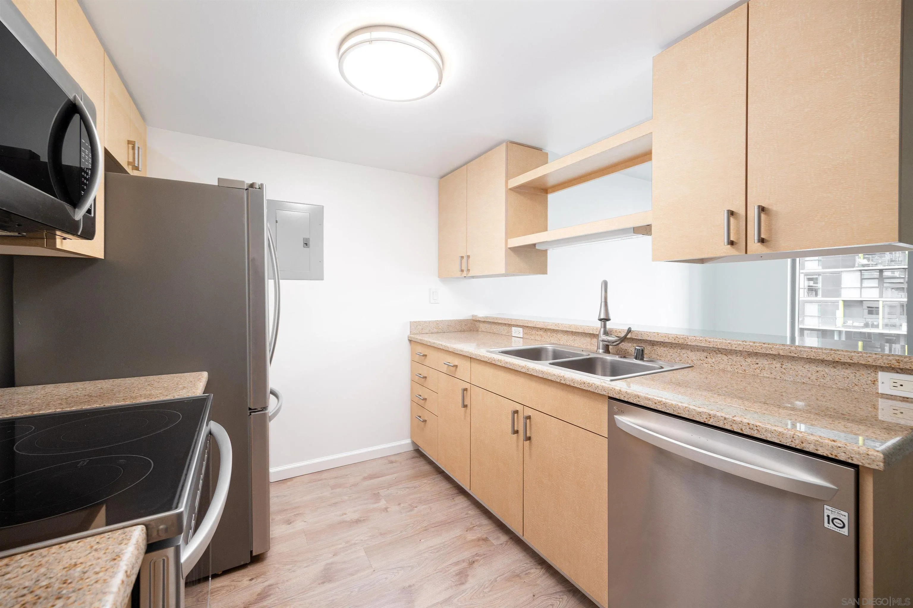 Photo #6: 250017006 Listing 