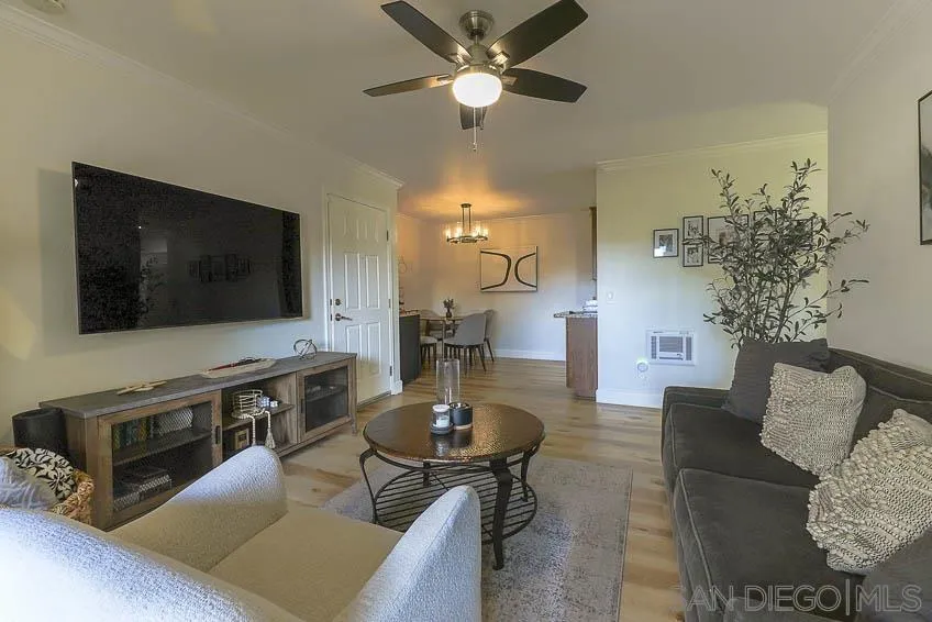 Photo #5: 250017077 Listing 