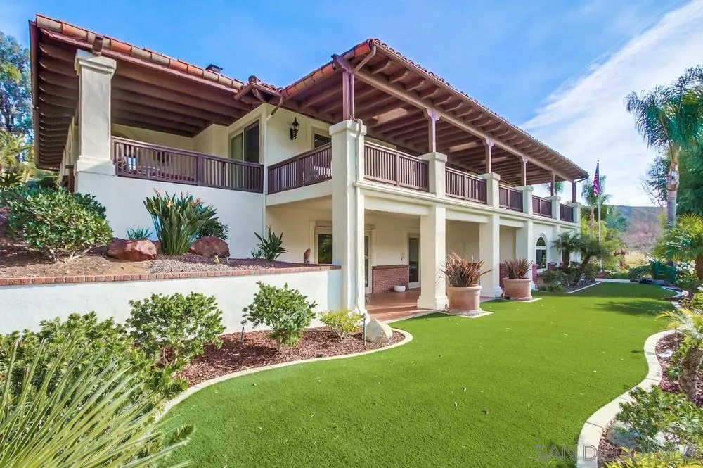 https://cdn.realtyfeed.com/cdn/127/250017120/73742ff9e32795e9a4428d83164f4986.webp