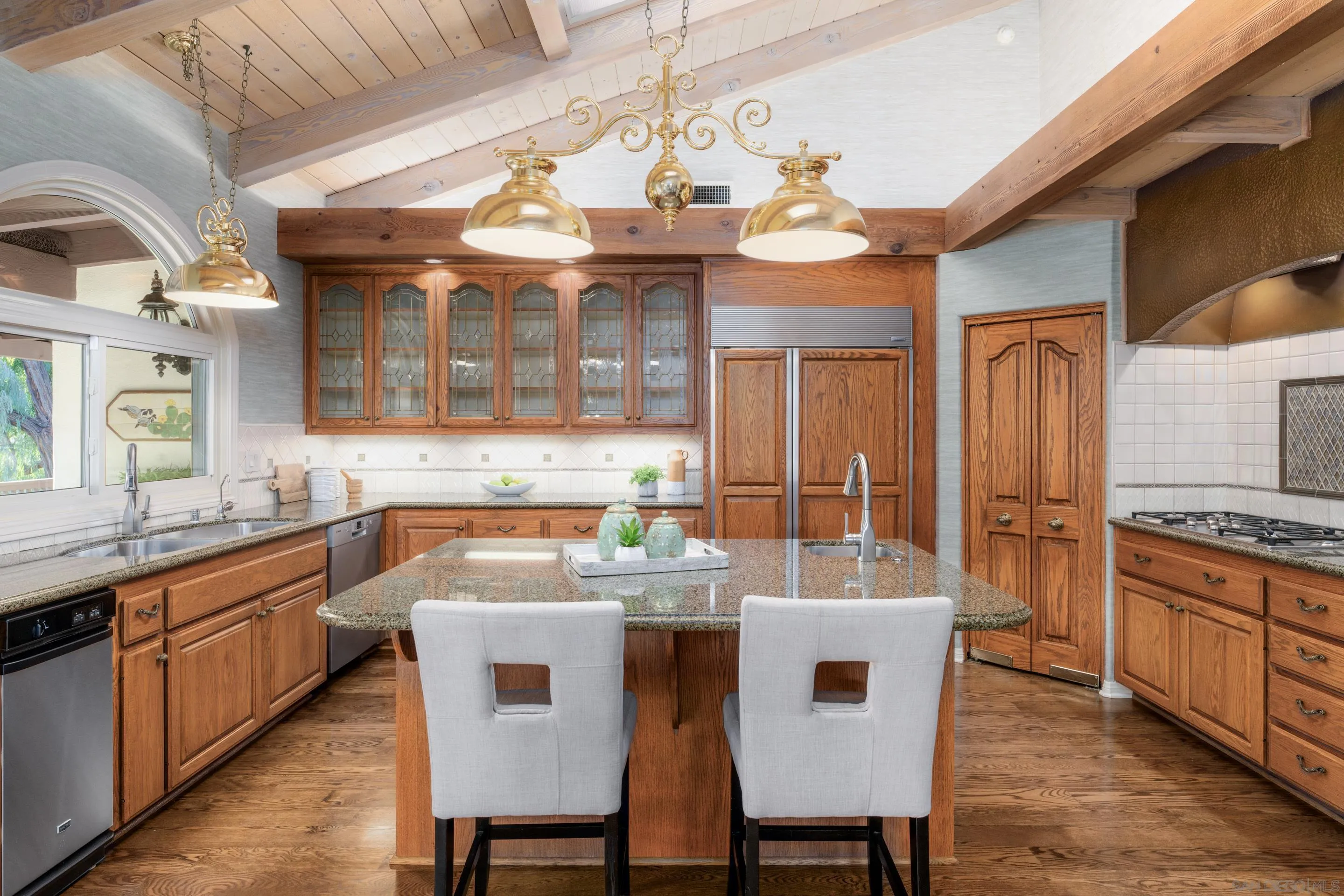 https://cdn.realtyfeed.com/cdn/127/250017120/a1a4046c0a756bf592a2f3b2c613208f.webp