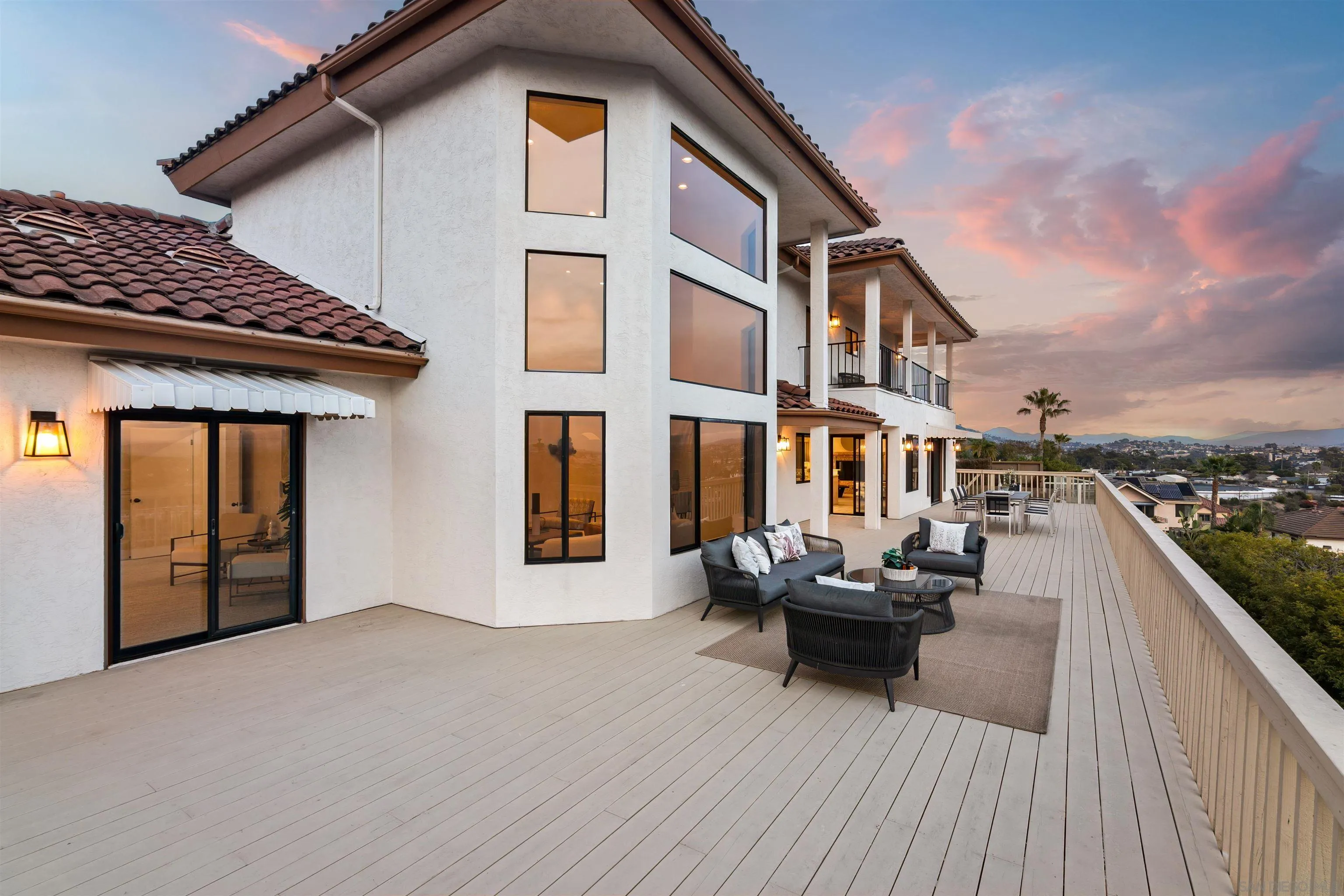 https://cdn.realtyfeed.com/cdn/127/250017131/2b7d2907d6dcb234c4c0116528a1db00.webp