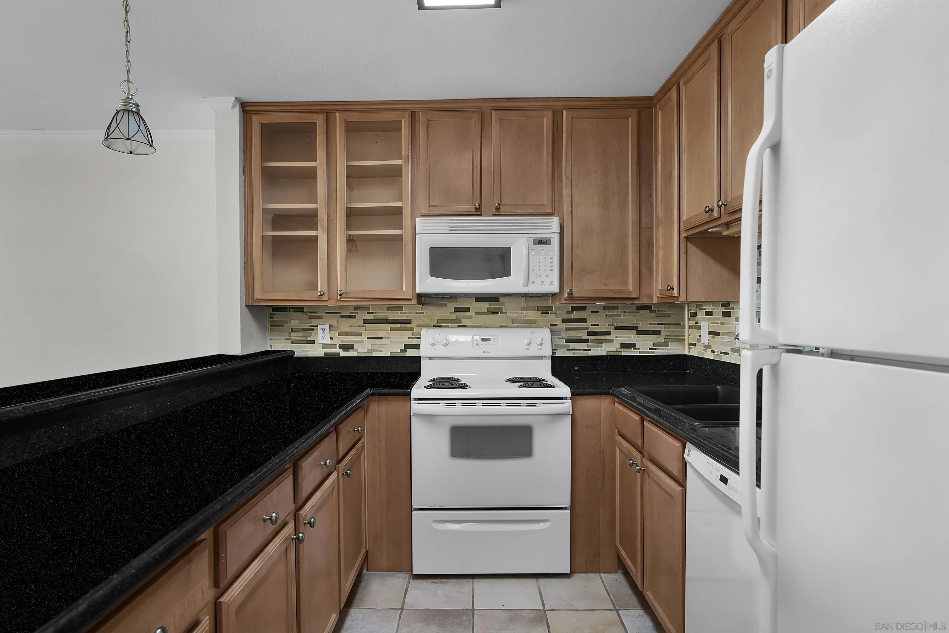 Photo #6: 250017155 Listing 